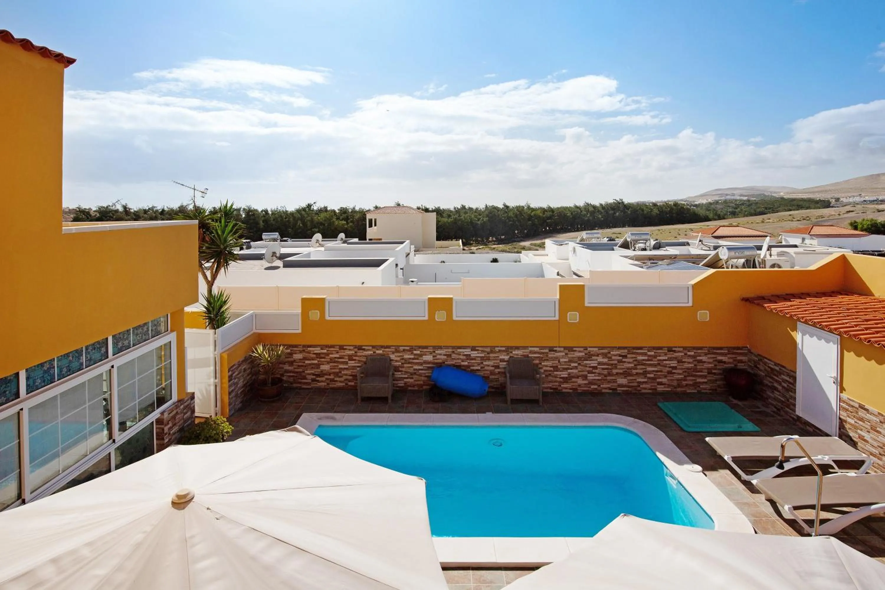 Property building in Casa Paco 2