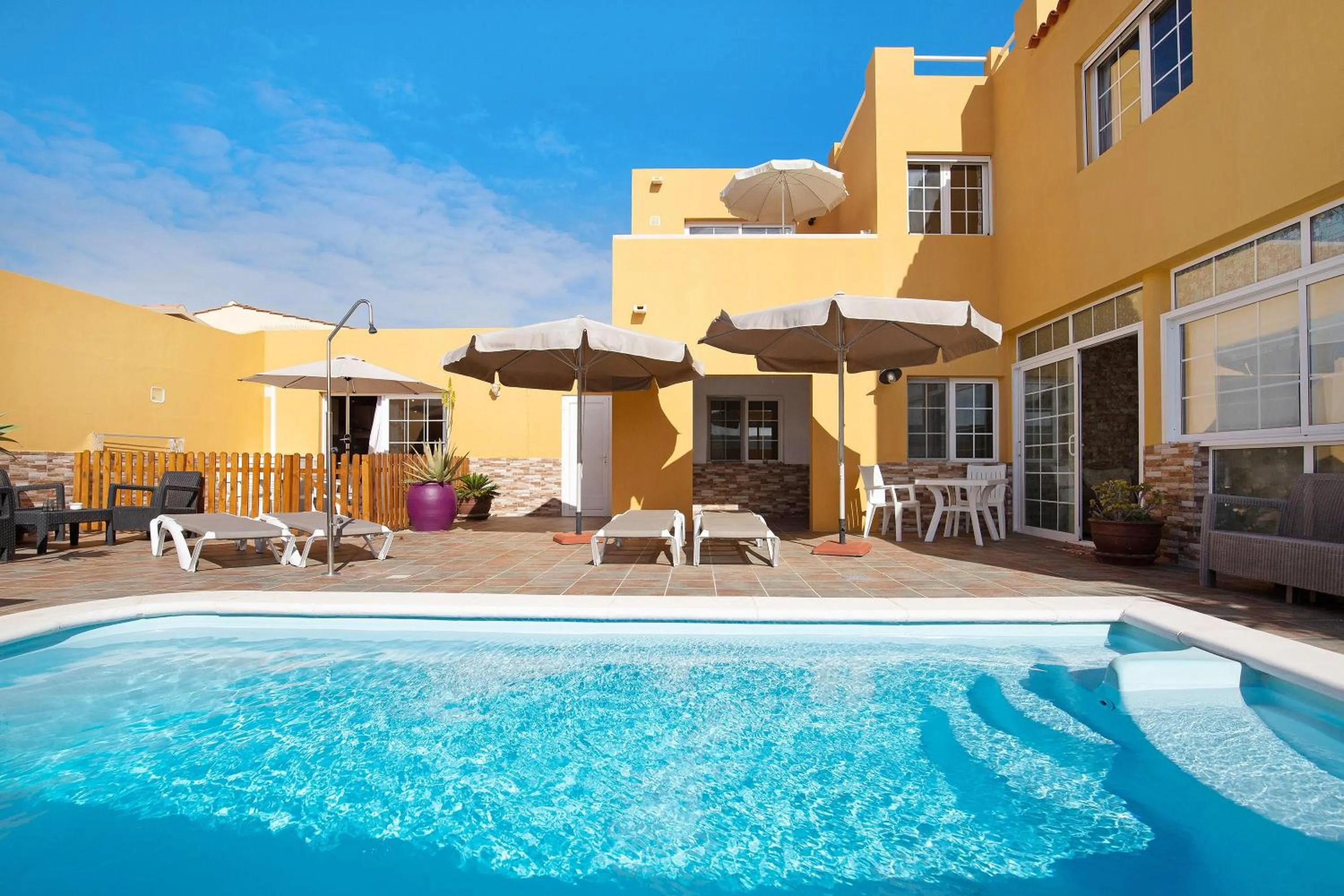 Property building in Casa Paco 2