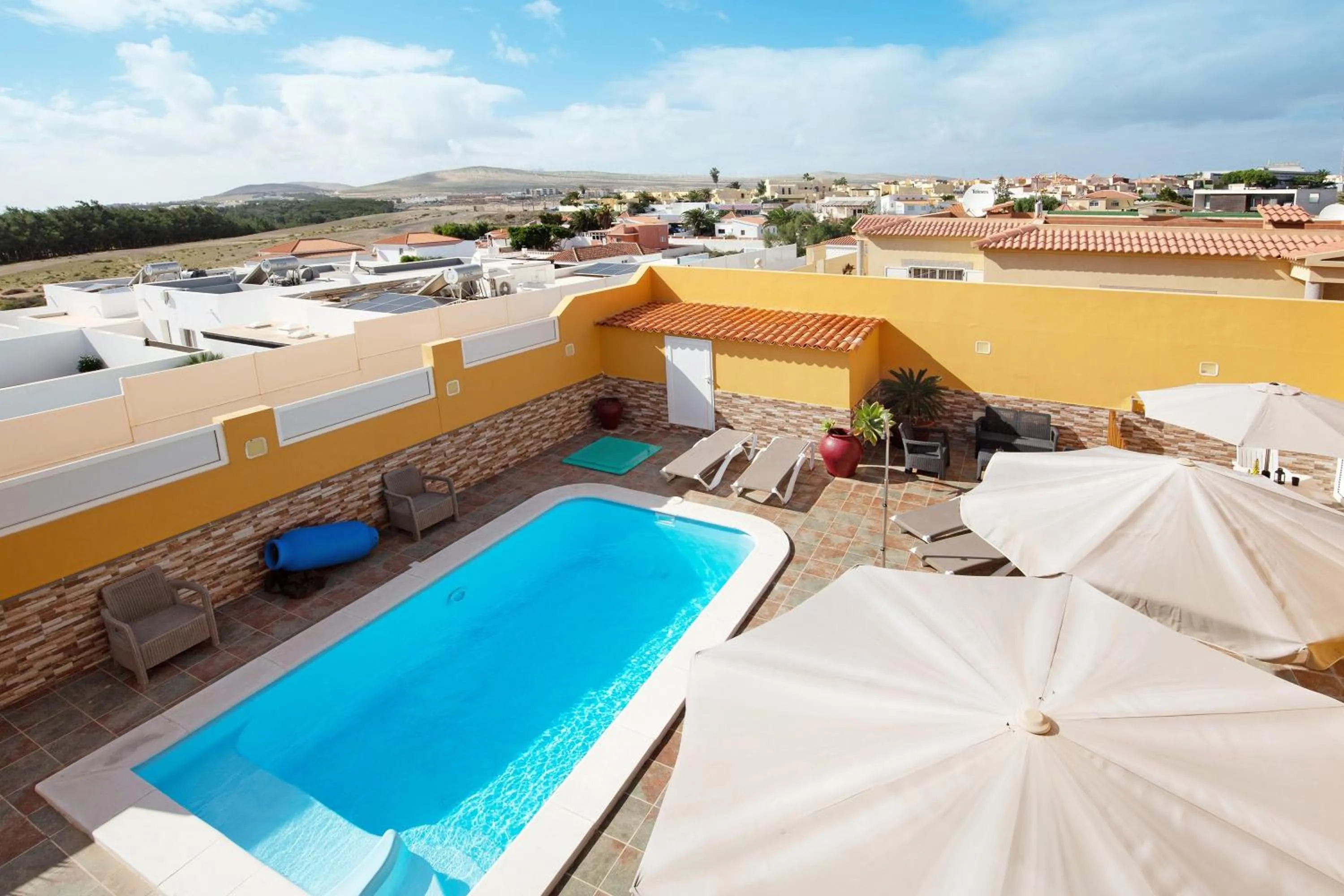Property building in Casa Paco 3