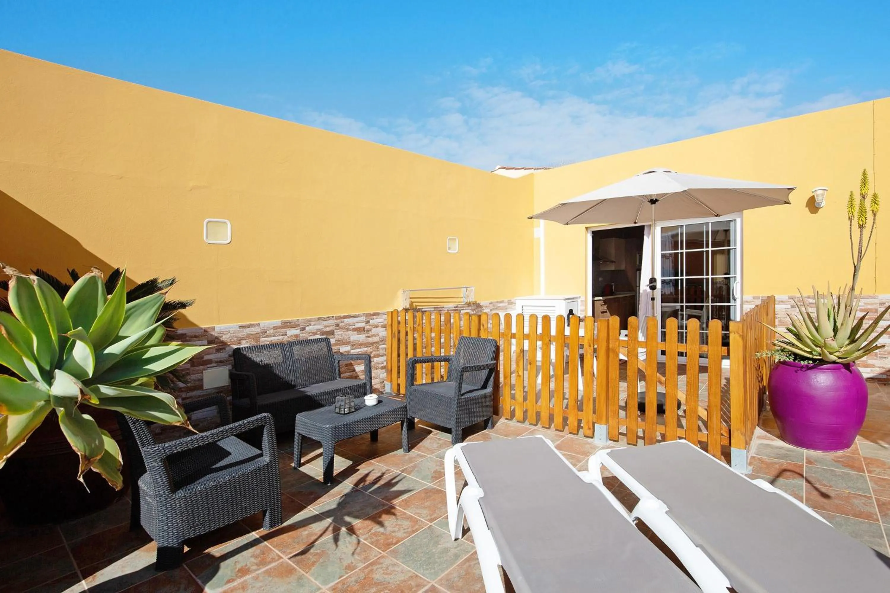 Property building in Casa Paco 3