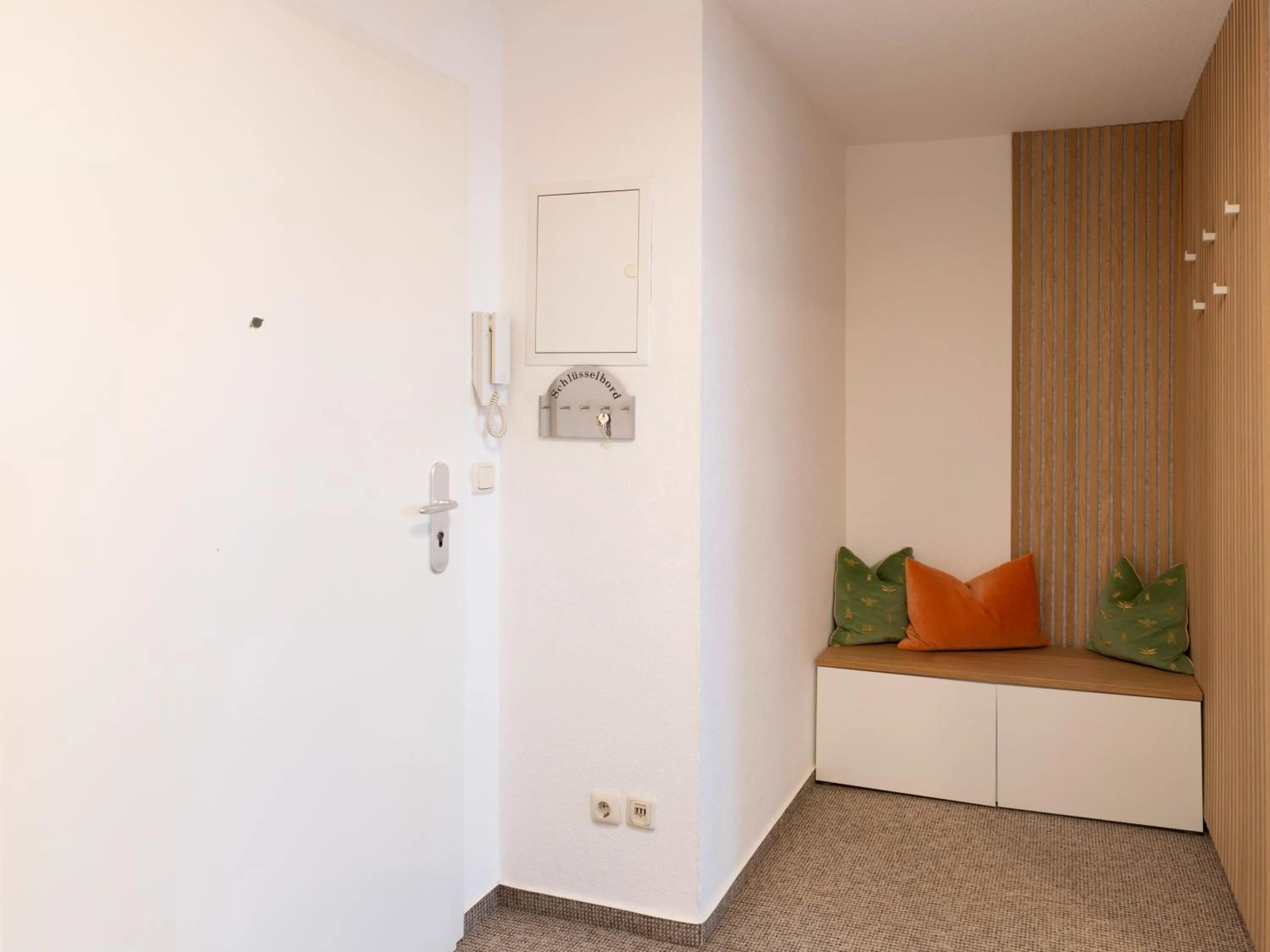 Decorative detail in Schlosskönig - Modernes & zentrales Apartment mit Balkon und Arbeitsplatz