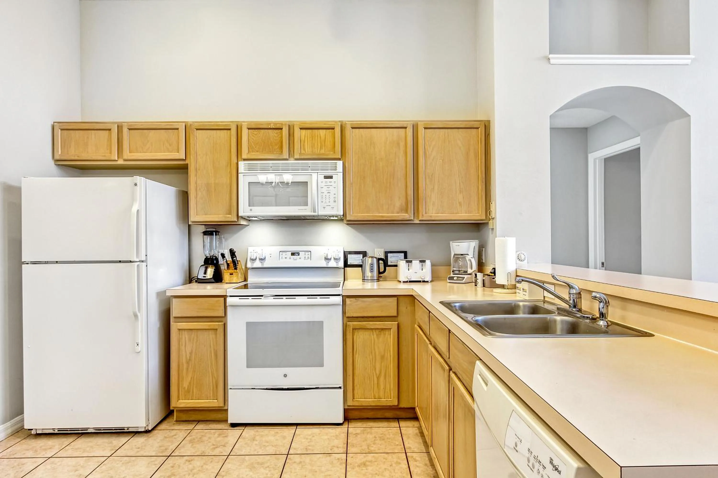 Kitchen or kitchenette in Star Lake Oasis - 4 bed family pool home