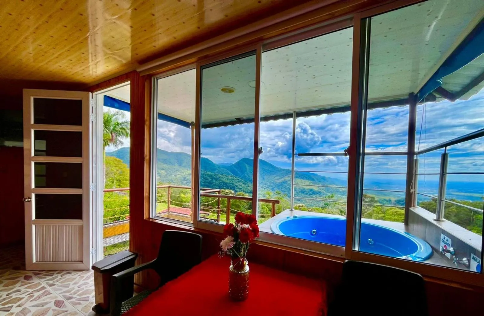 Property building in Mirador El paraiso glamping