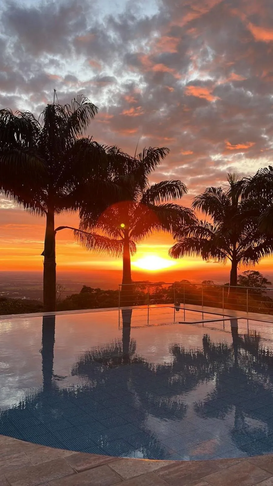 Swimming pool in Mirador El paraiso glamping