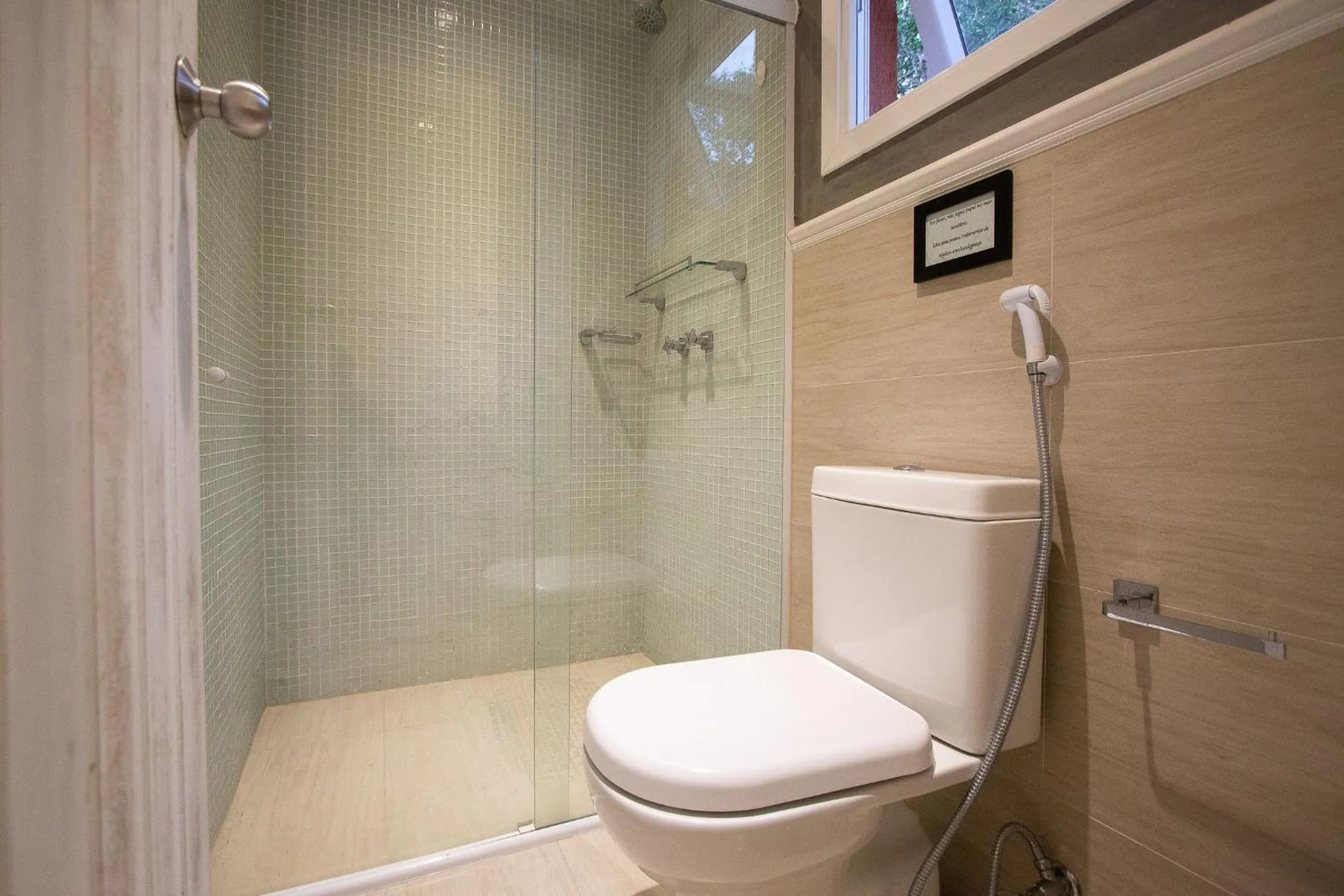 Shower in Búzios praia de Geribá, piscina e churrasqueira