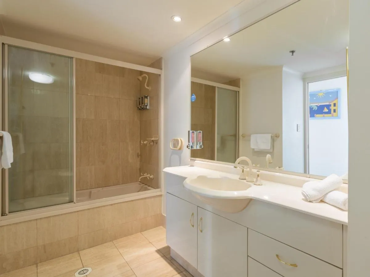 2nd Avenue Apartments - Hosted by Burleigh Letting