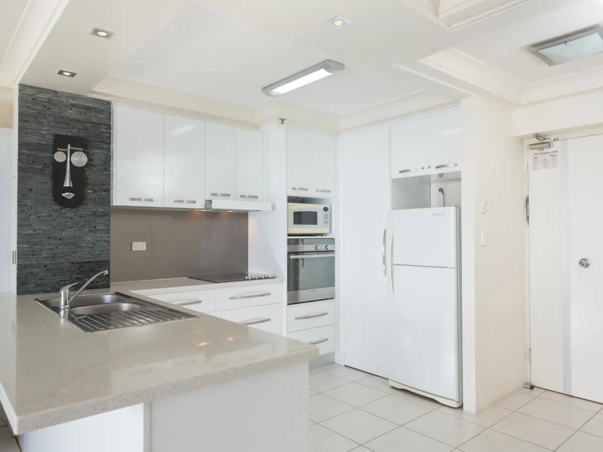 2nd Avenue Apartments - Hosted by Burleigh Letting
