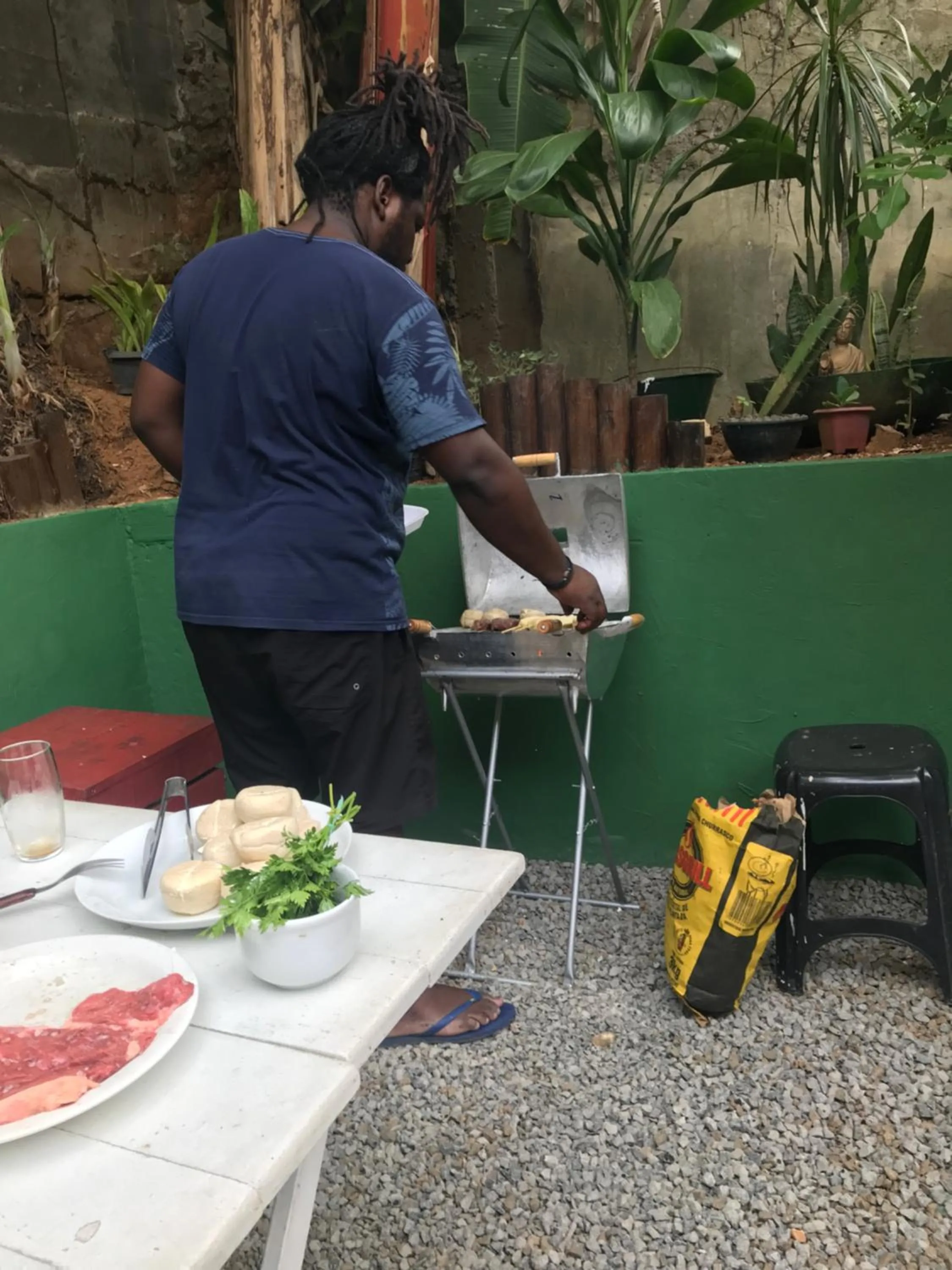 Food and drinks in Hostel do Rasta