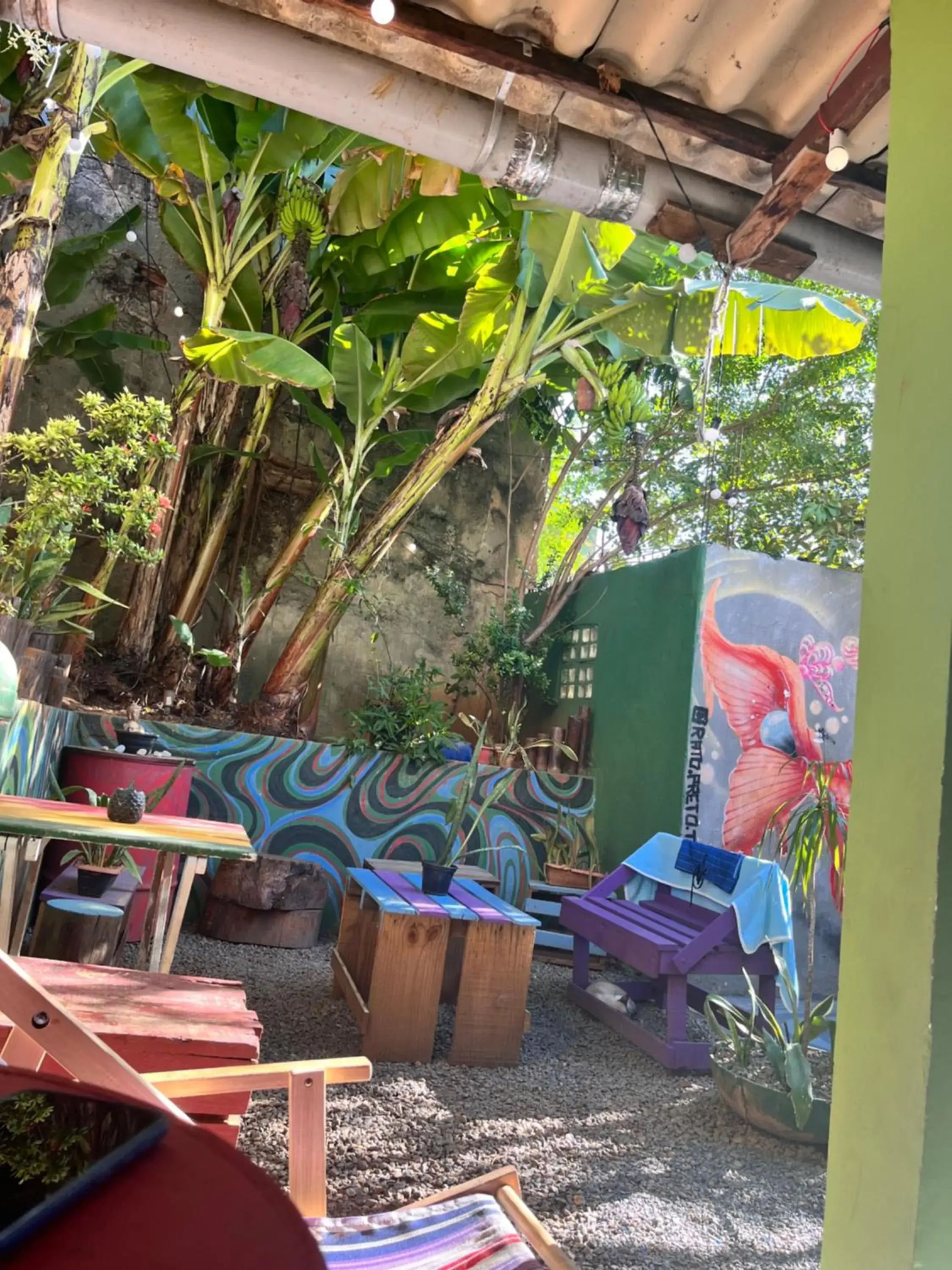 Property building in Hostel do Rasta Property building in Hostel do Rasta