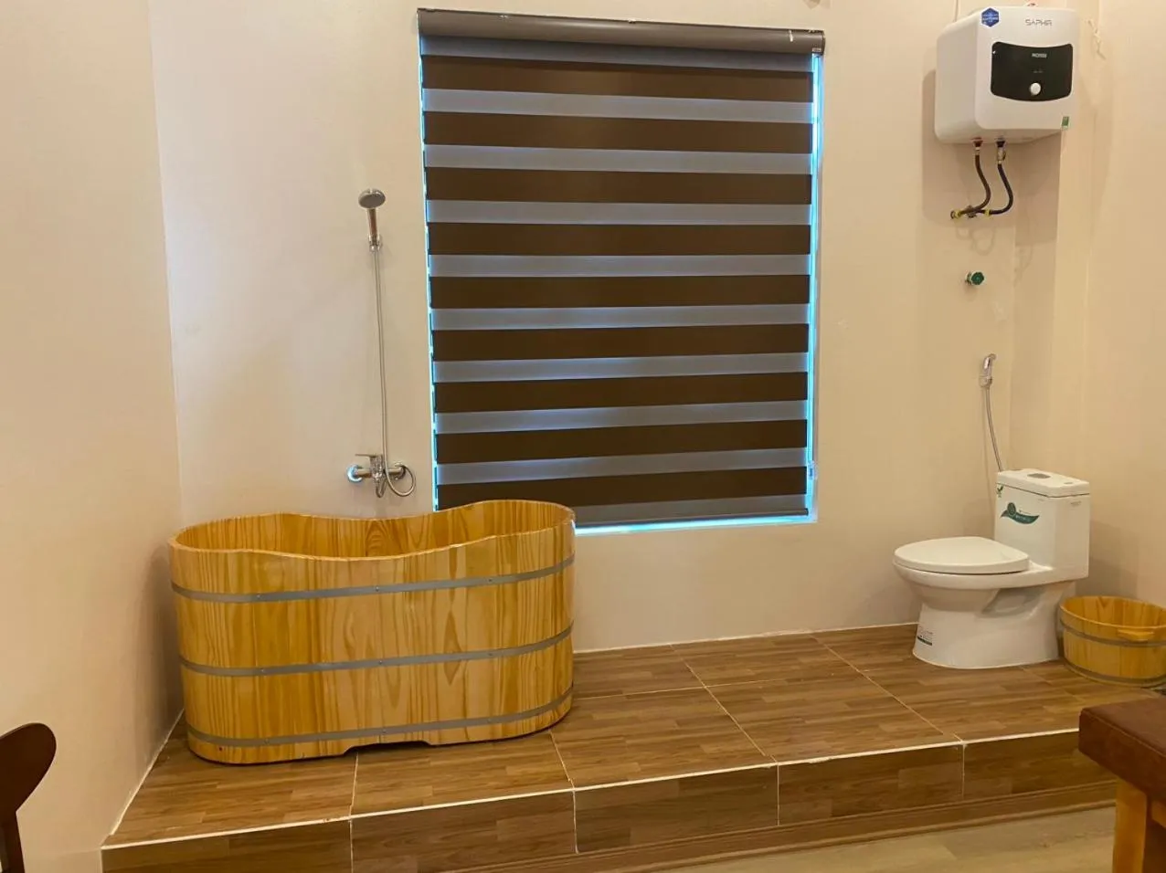 Sauna in PHÚ QUÝ HOTEL near ĐÔNG KINH MARKET