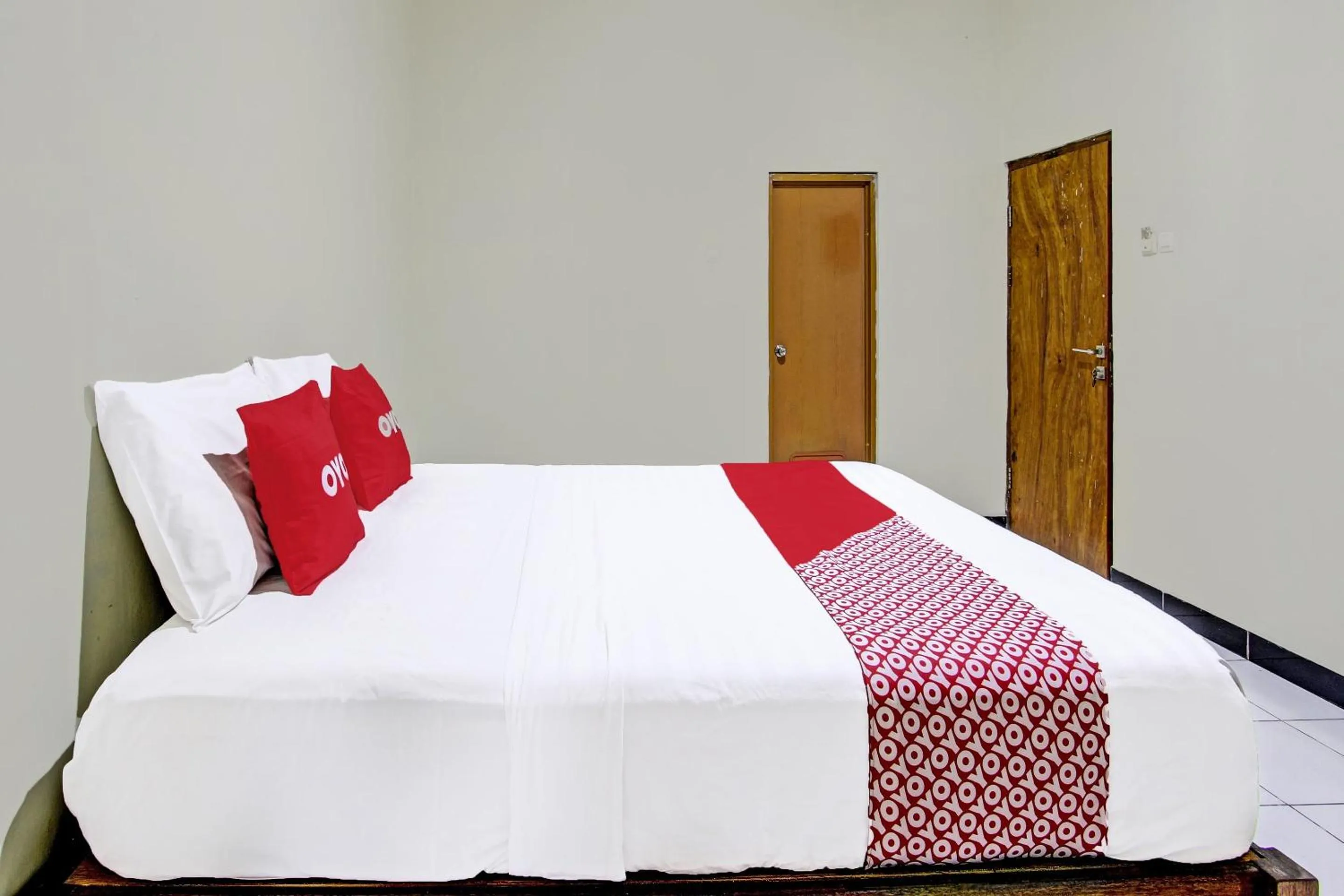 Bedroom in OYO 91920 Pondok'ku Inn