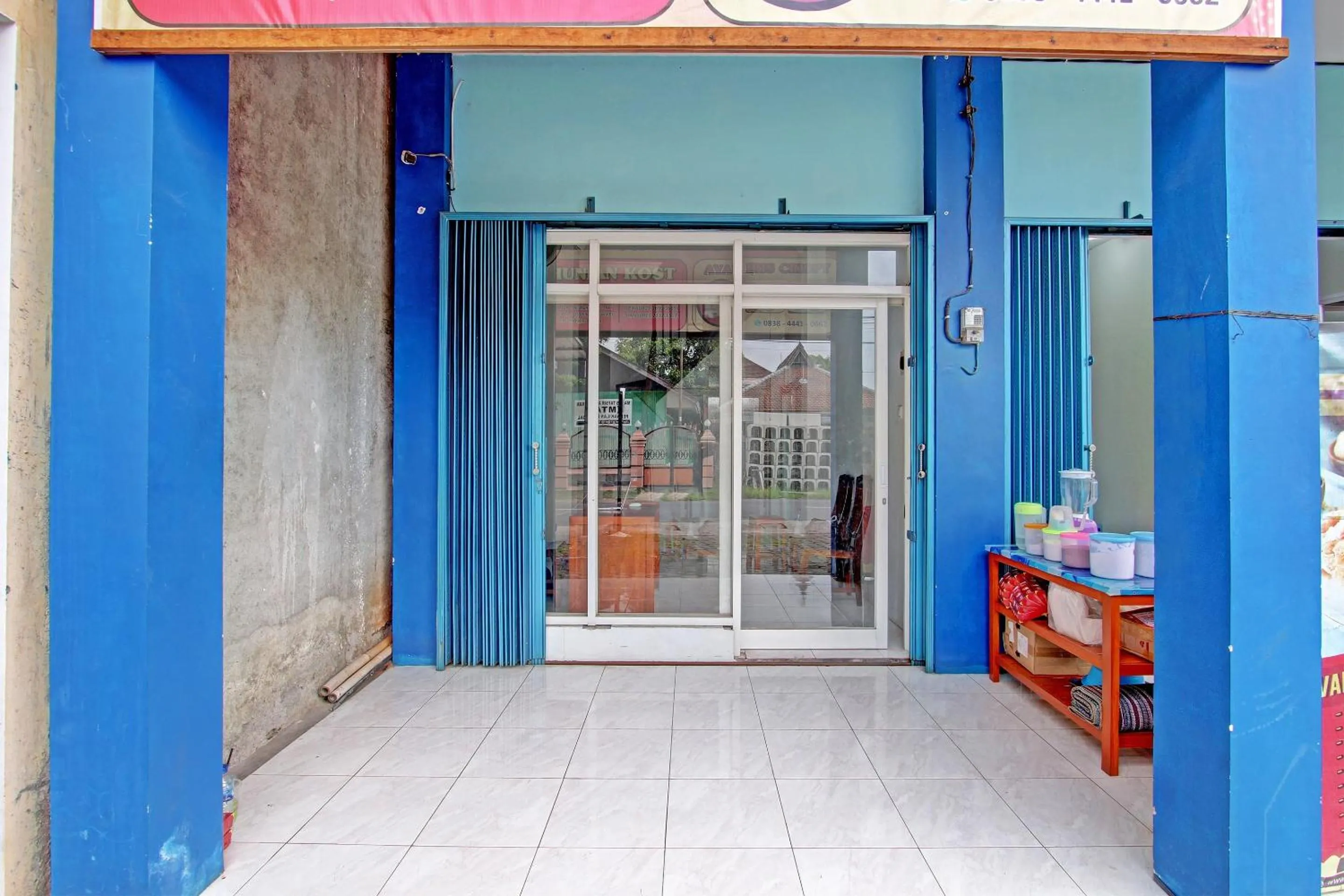 Lobby or reception in OYO 91960 Fariza House Syariah