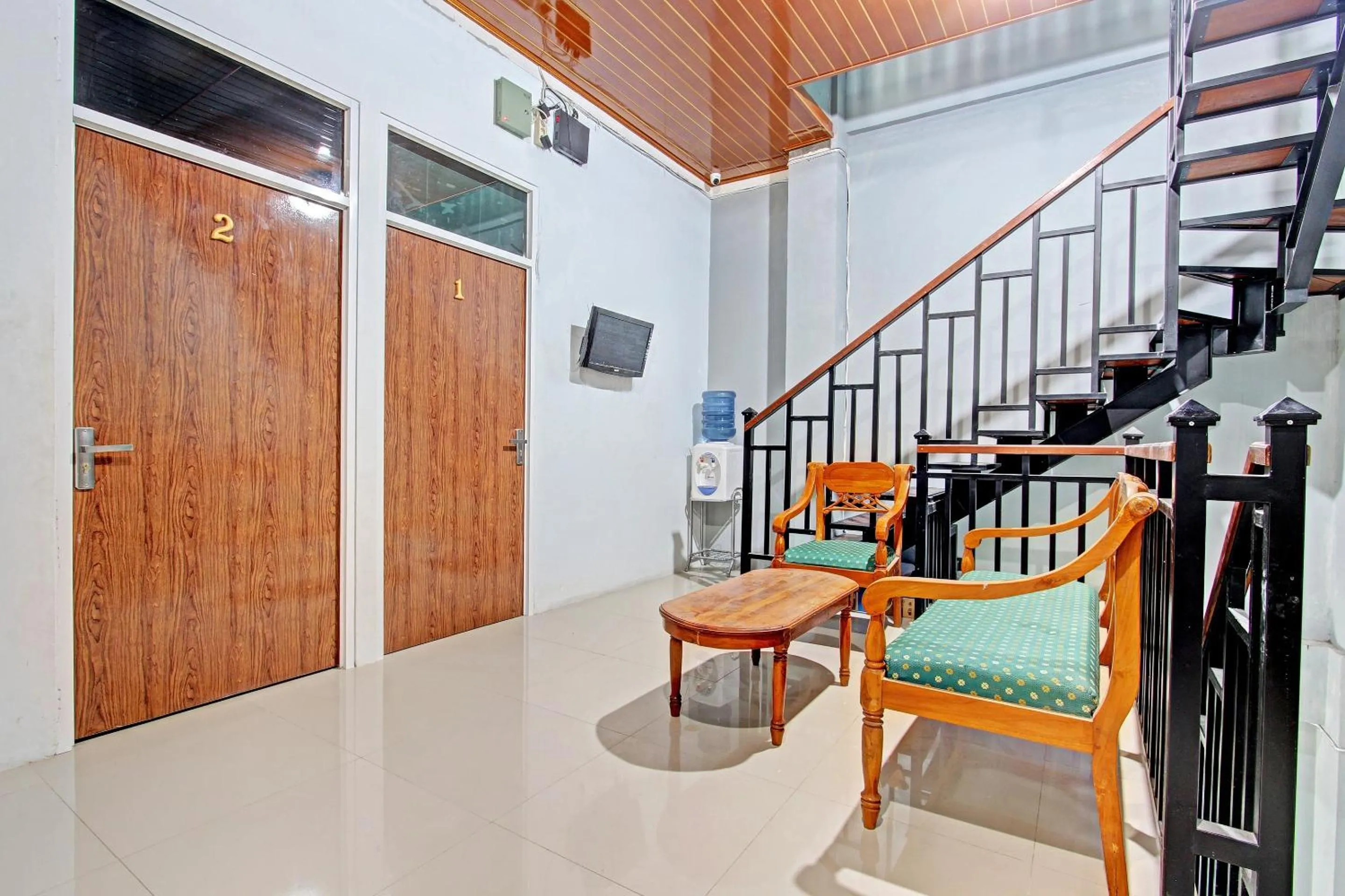 Lobby or reception in OYO 91960 Fariza House Syariah