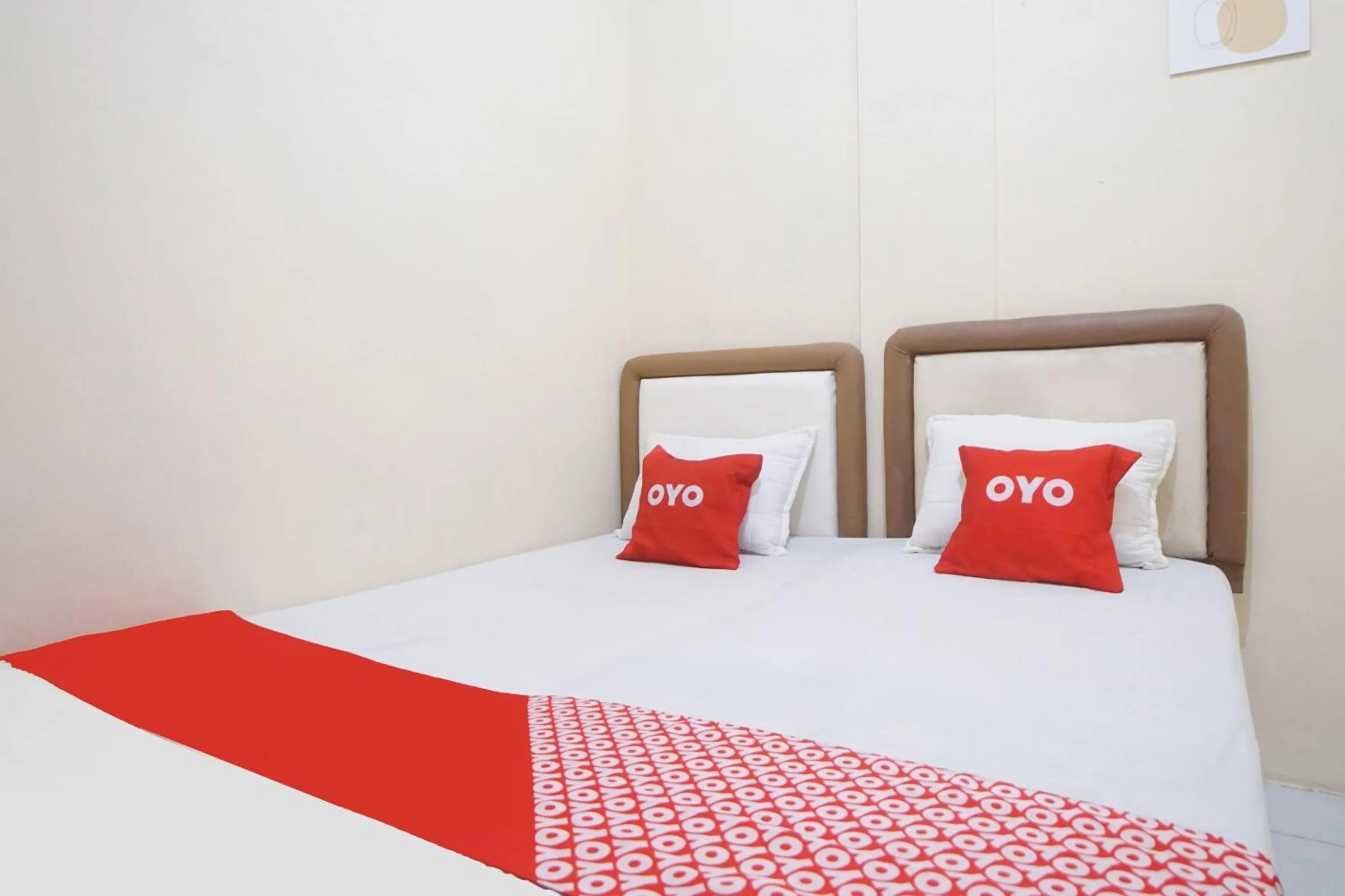 Bedroom, Bed in Hotel O Kost Ketapang Syariah