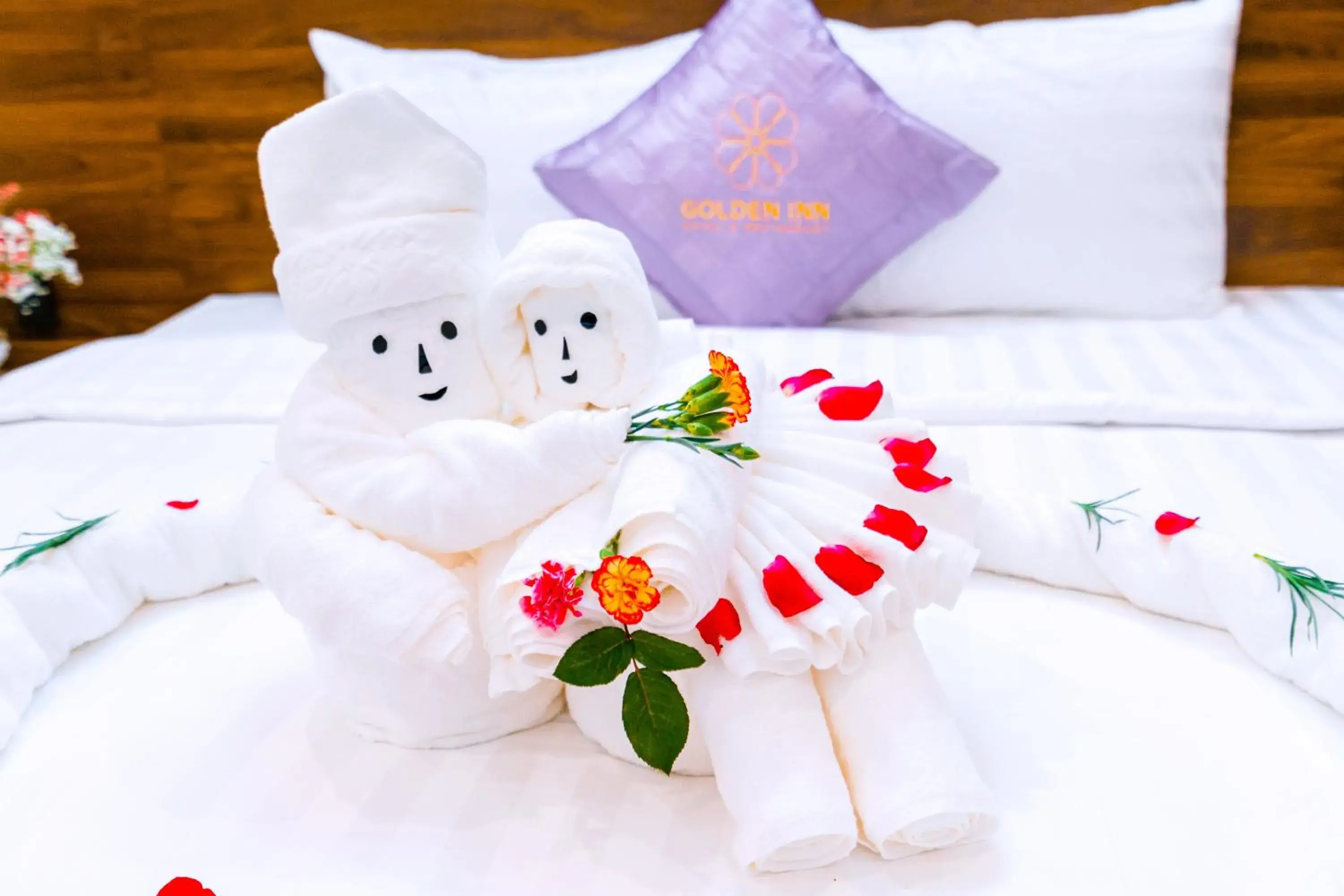 Bed in Hue Golden Inn Hotel Bed in Hue Golden Inn Hotel