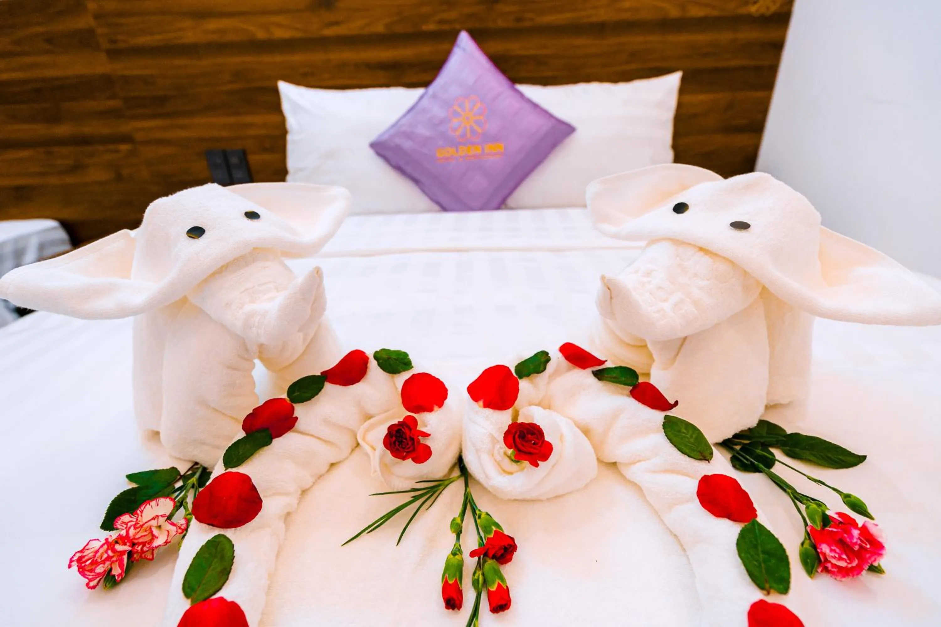 Bed in Hue Golden Inn Hotel