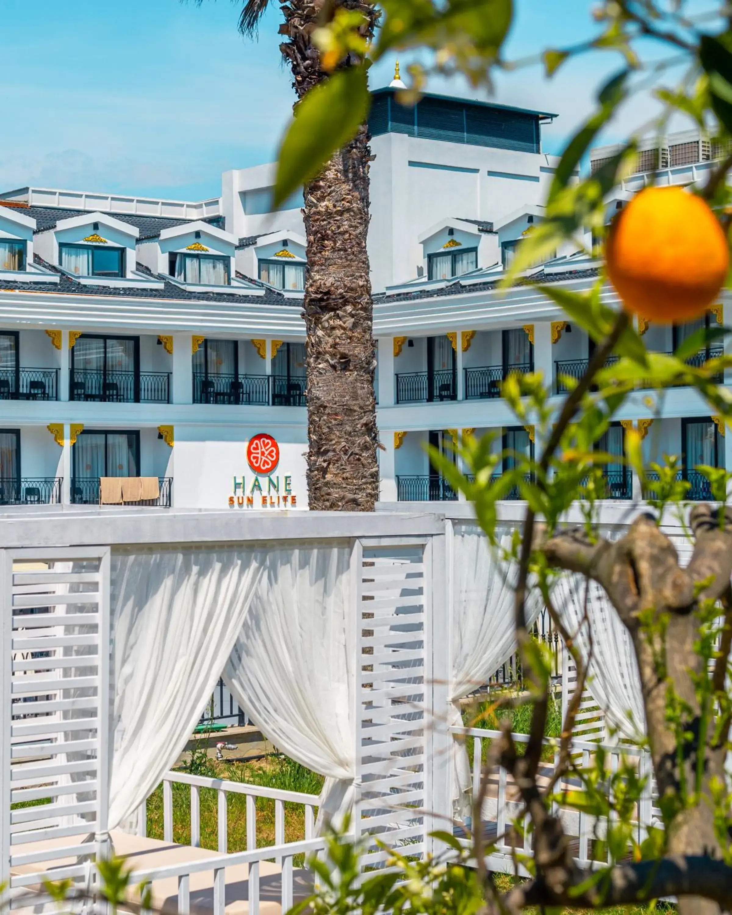 Property building in Hane Sun Elite Hotel Property building in Hane Sun Elite Hotel