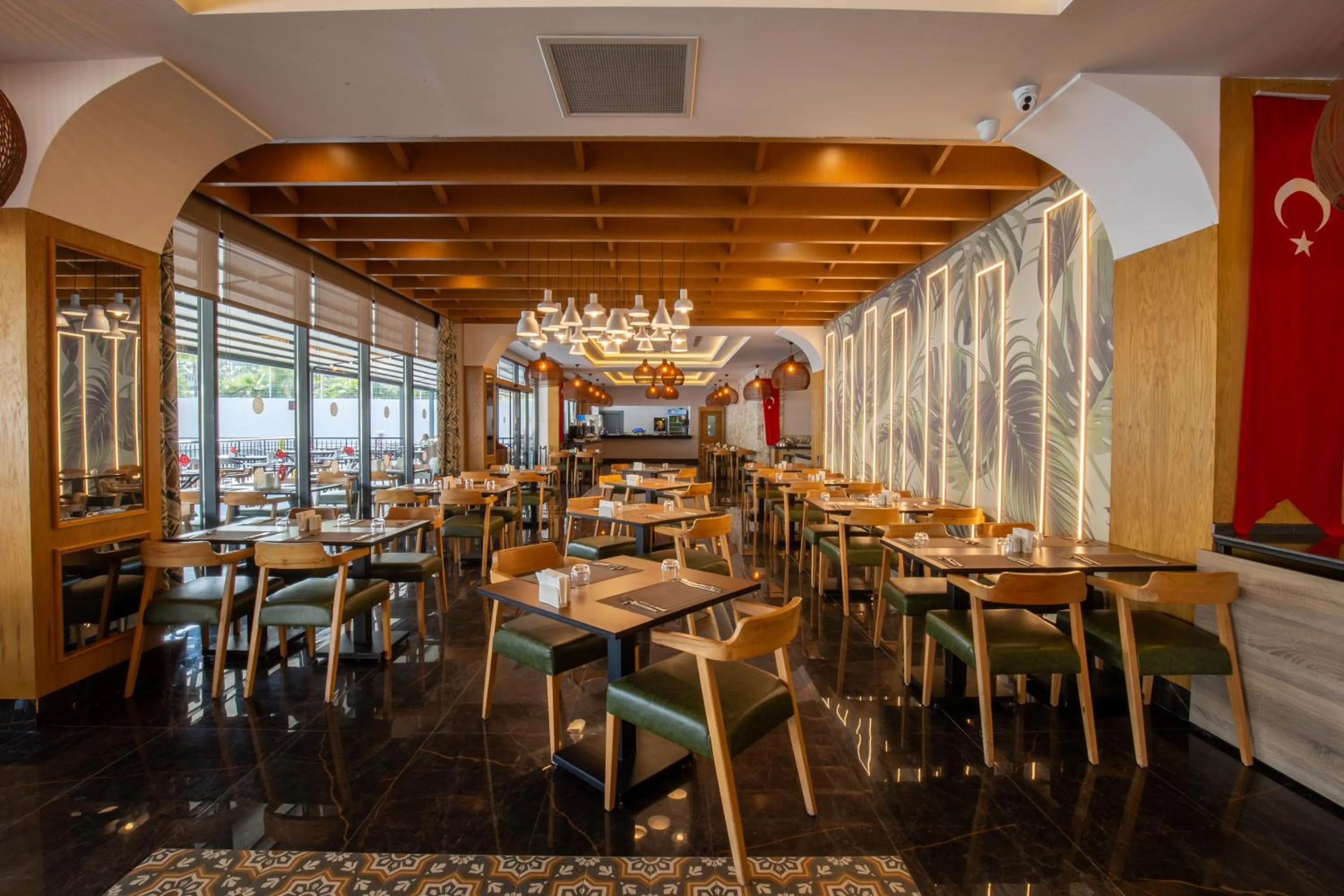 Restaurant/places to eat in Hane Sun Elite Hotel