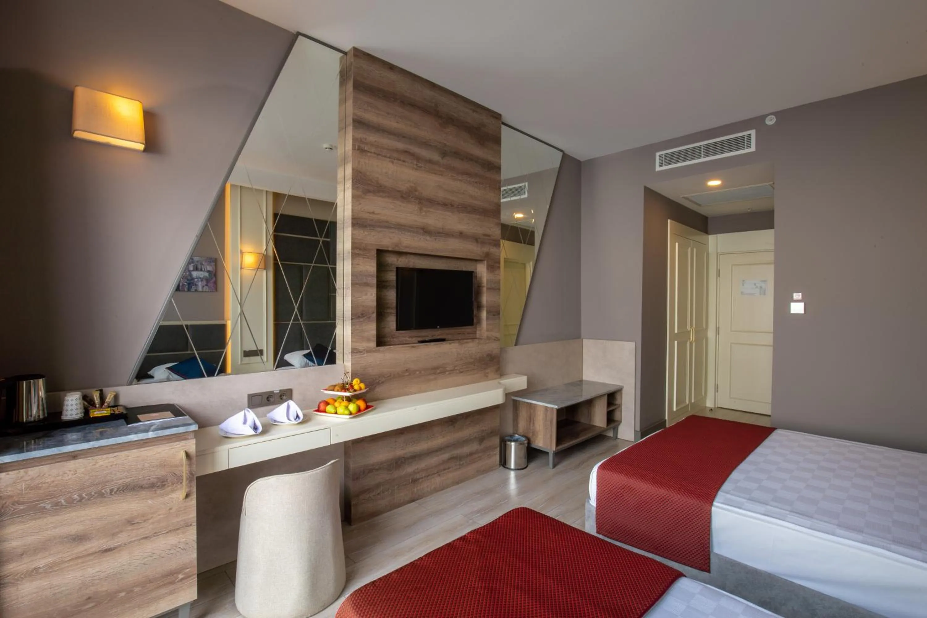 Photo of the whole room, Bed in Hane Sun Elite Hotel