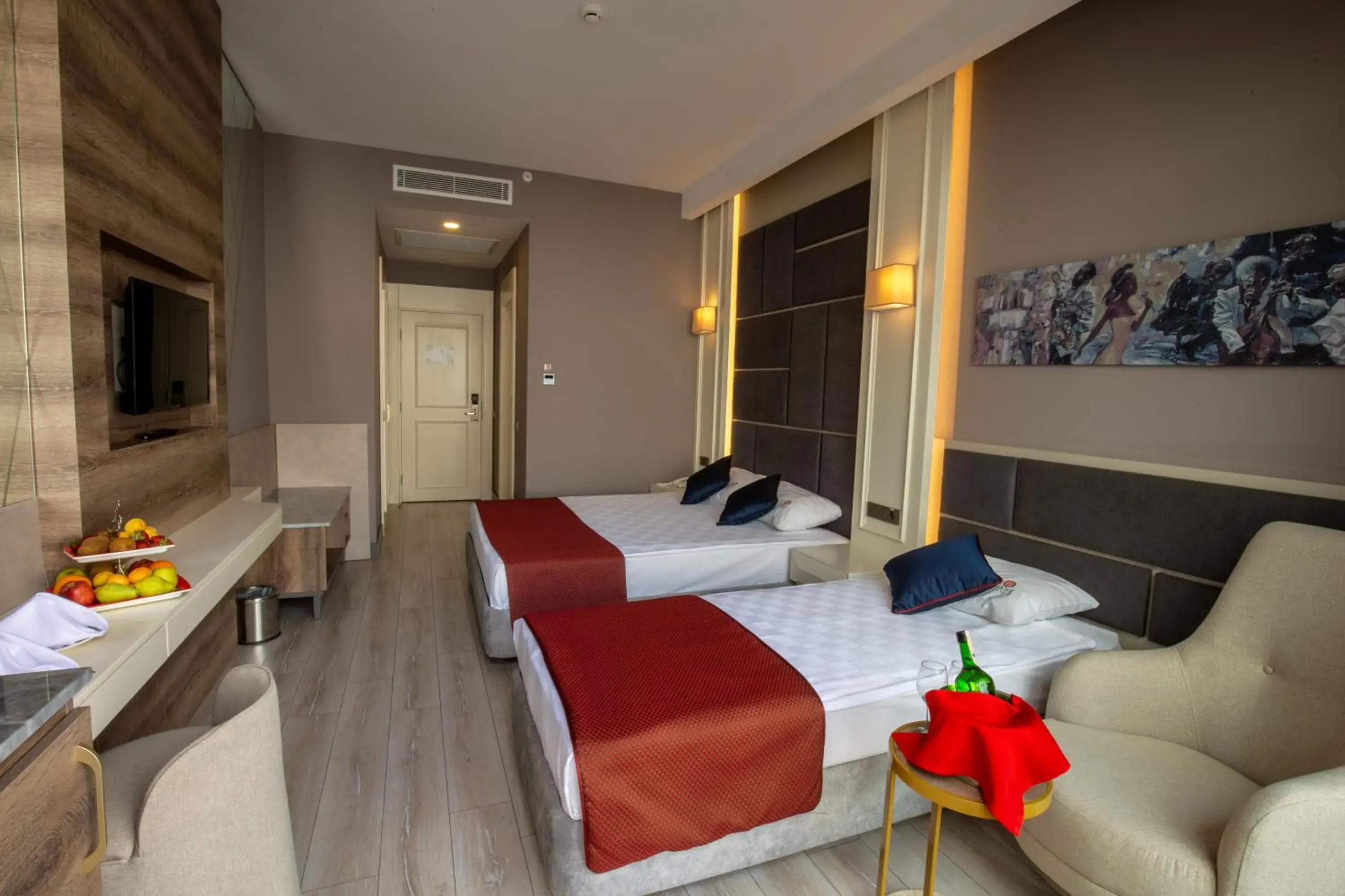 Photo of the whole room, Bed in Hane Sun Elite Hotel Photo of the whole room, Bed in Hane Sun Elite Hotel