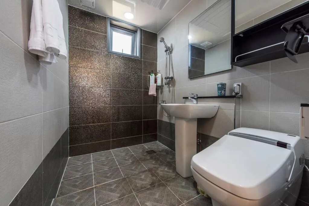 The Some Plus Onpyeong