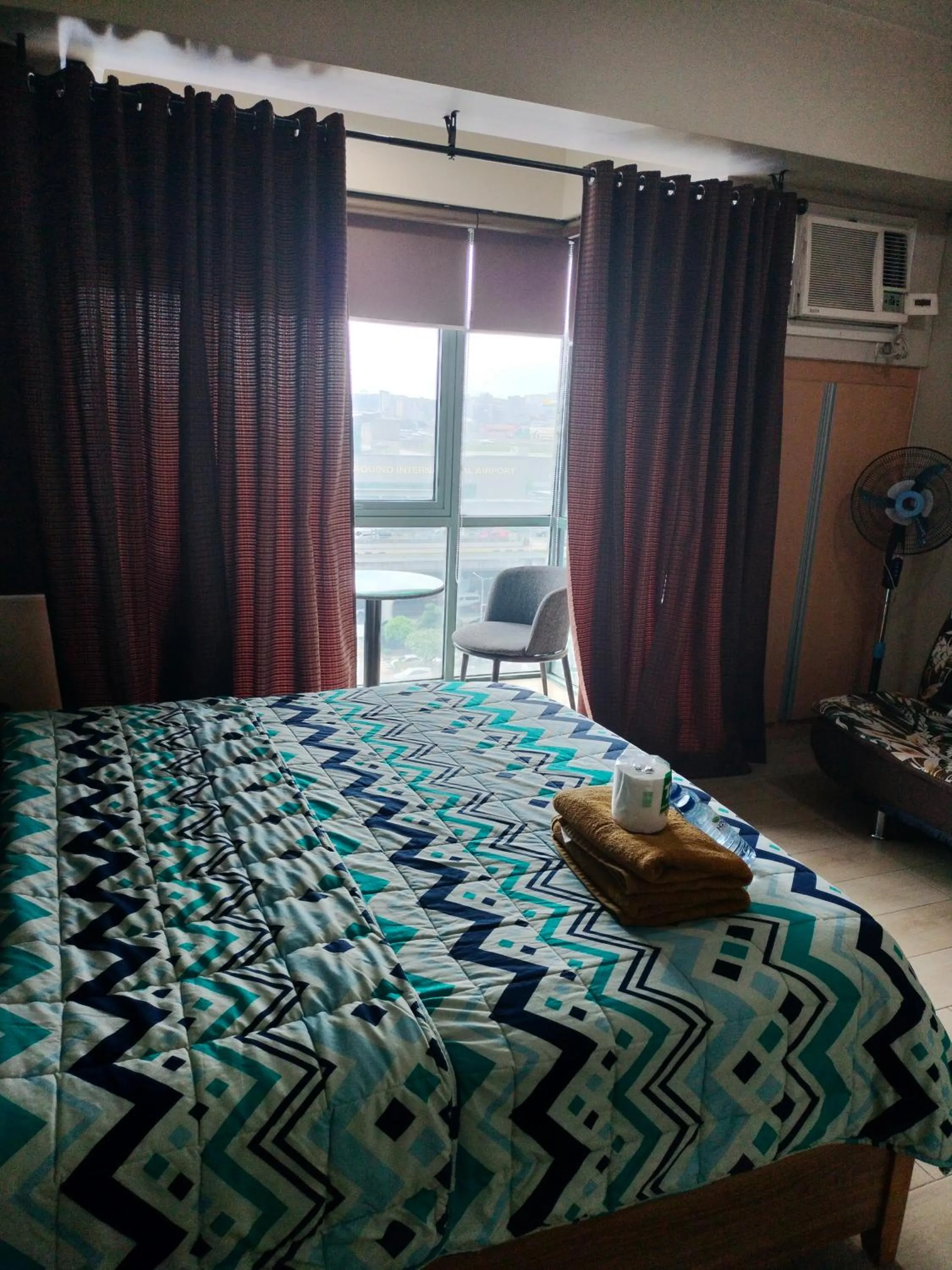 RQUI CONDOTEL INFRONT OF NAIA TERMINAL 3