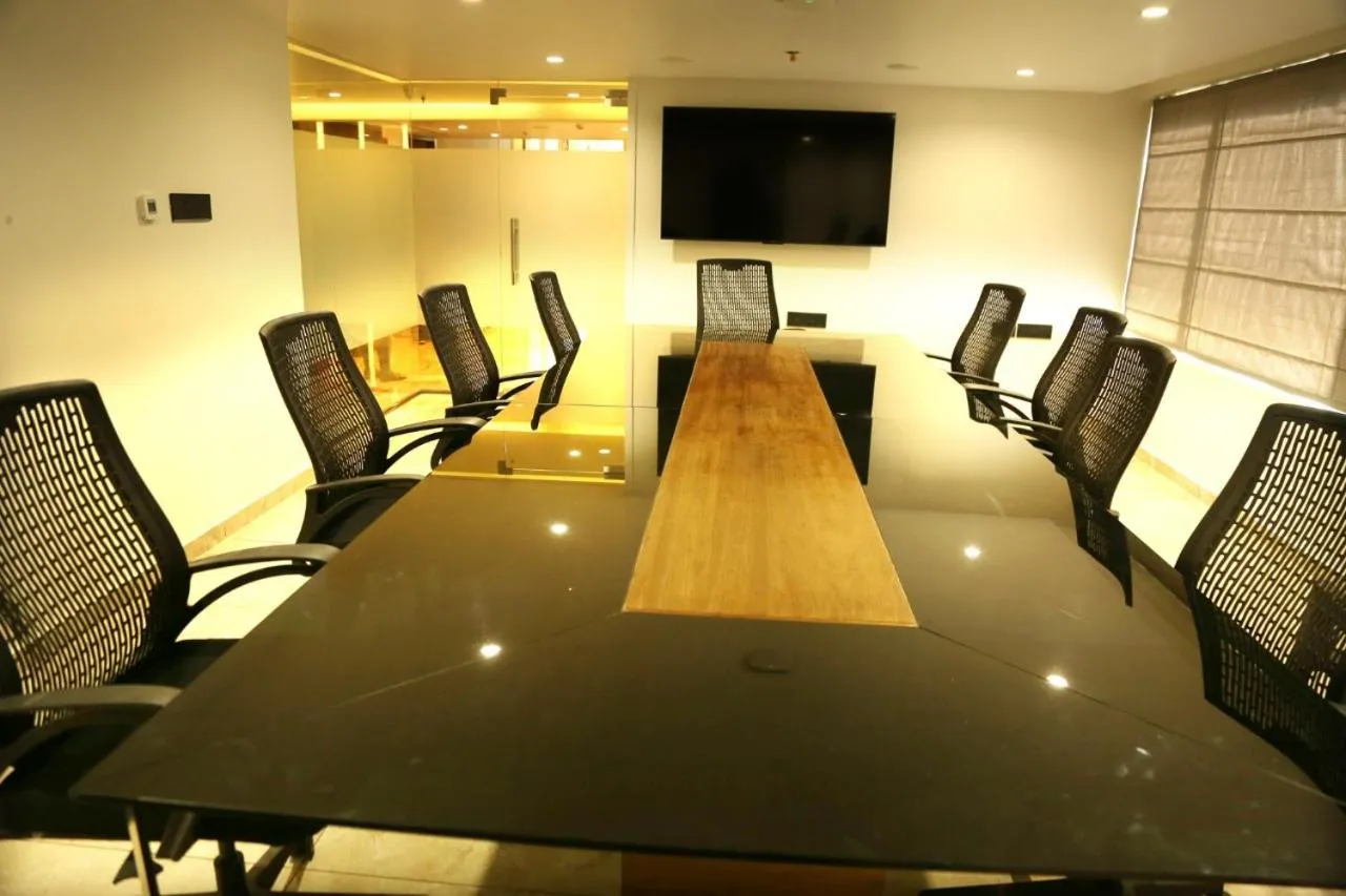 Meeting/conference room in Crystal Suites