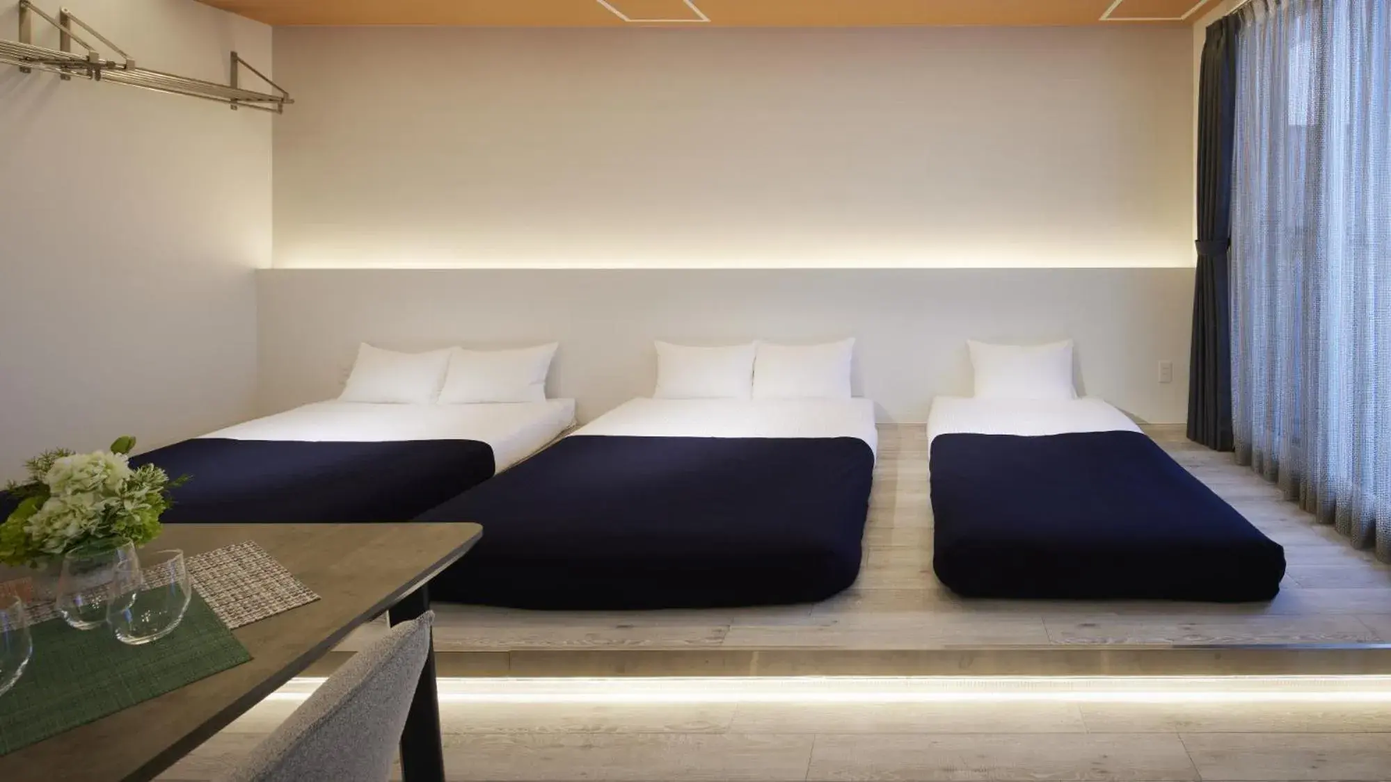 Bed in Minn Chitose Bed in Minn Chitose