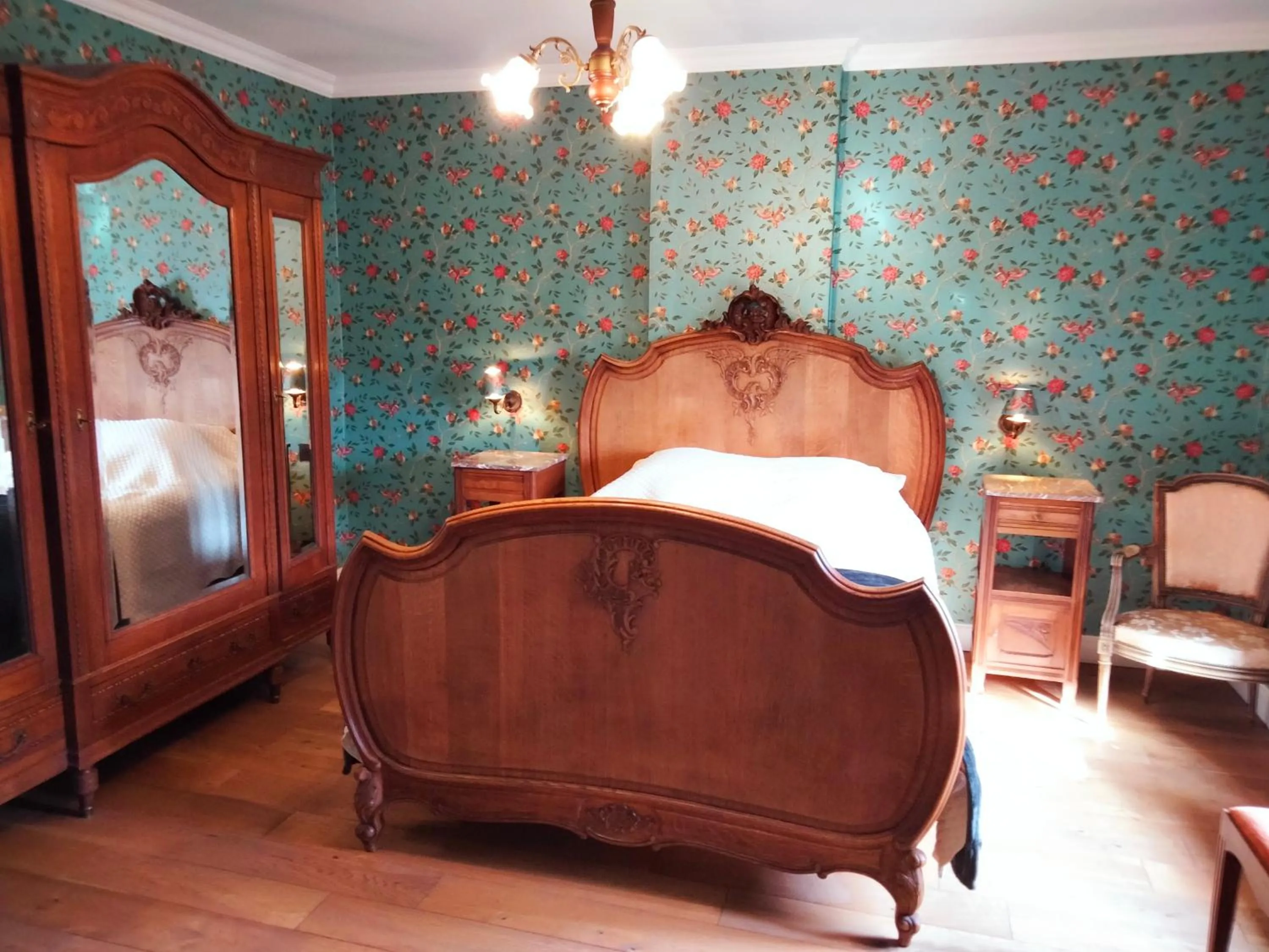 Bed in L'auberge hôtel Beauraing