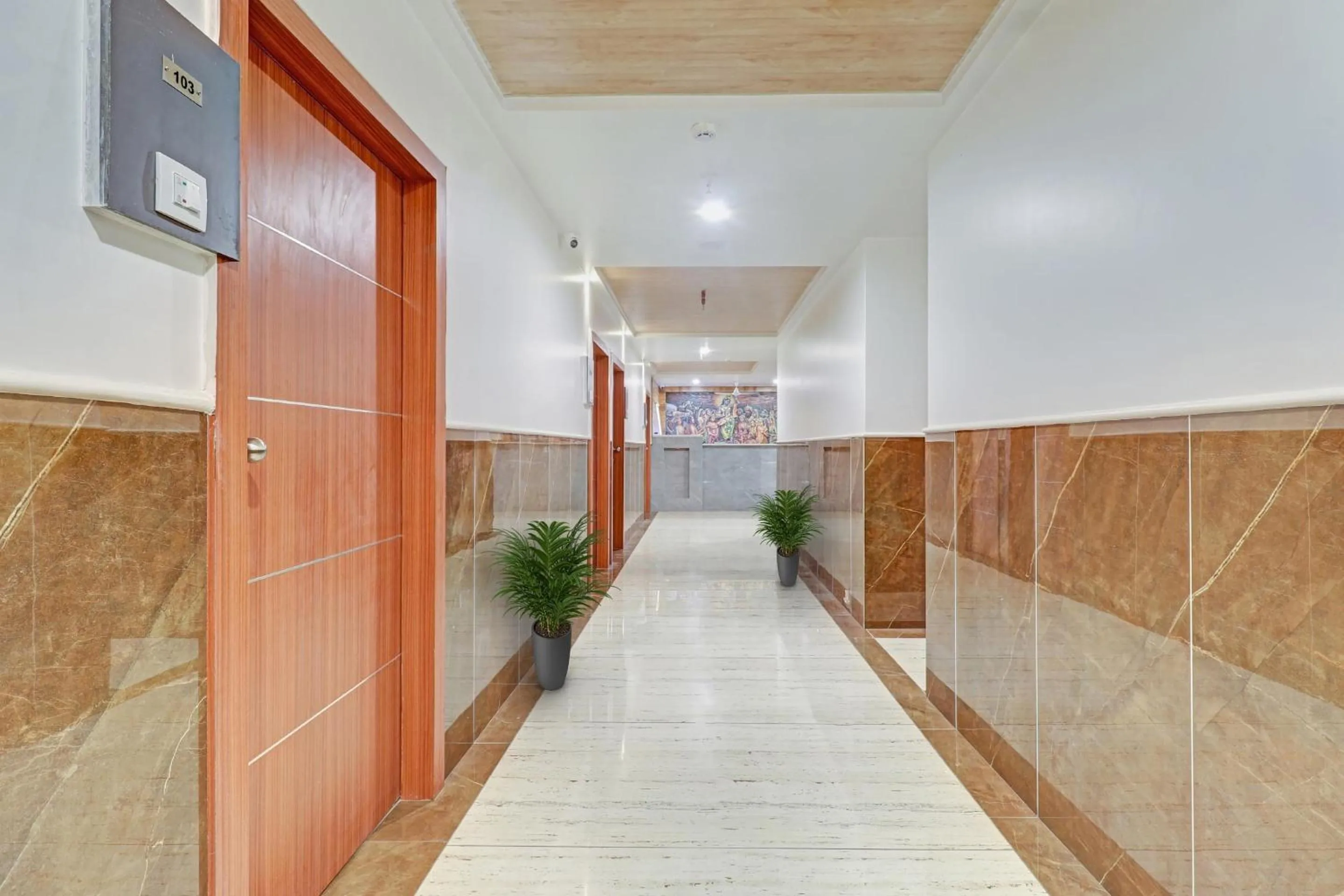 Lobby or reception in Townhouse Vandana Residency