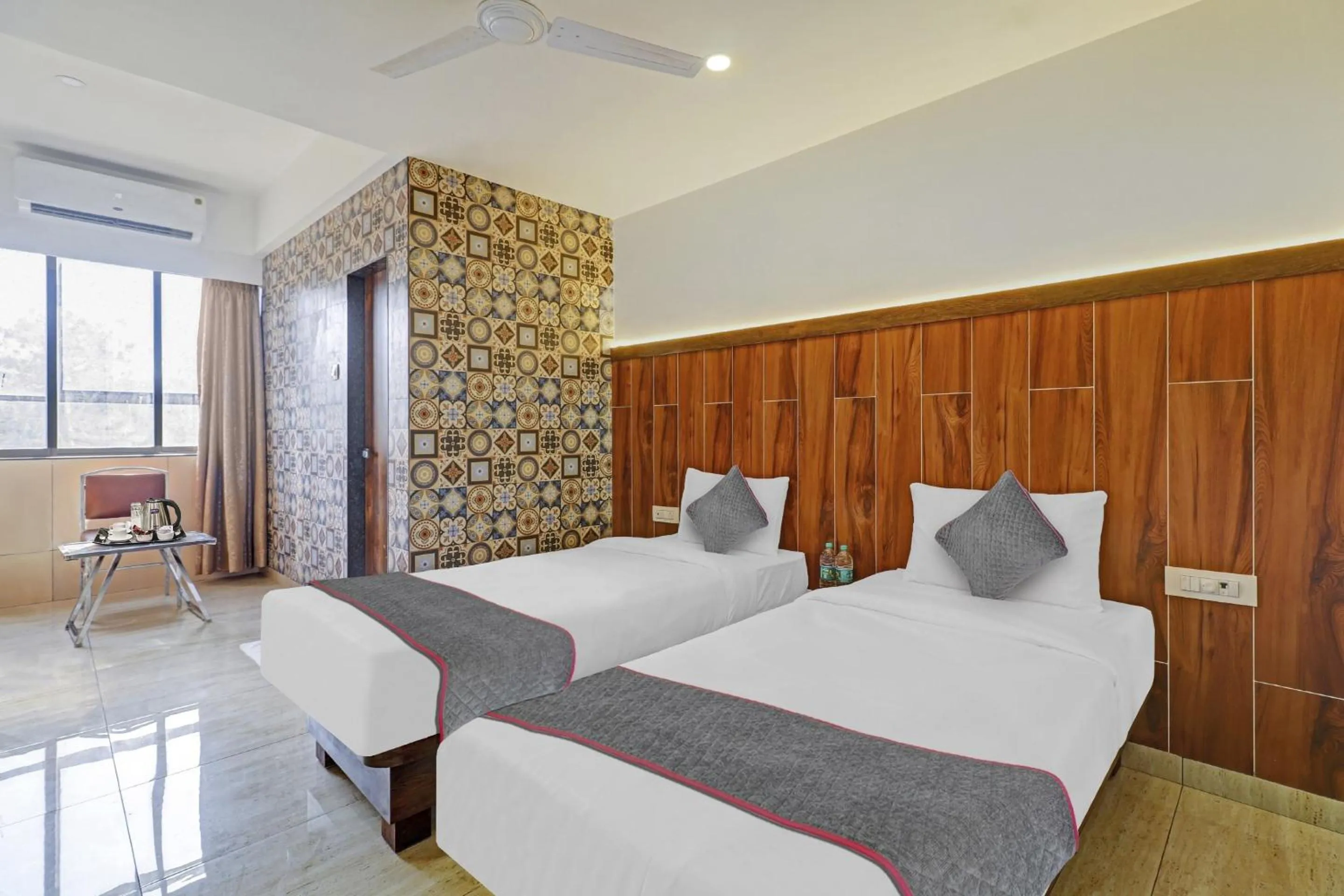 Bedroom, Bed in Townhouse Vandana Residency