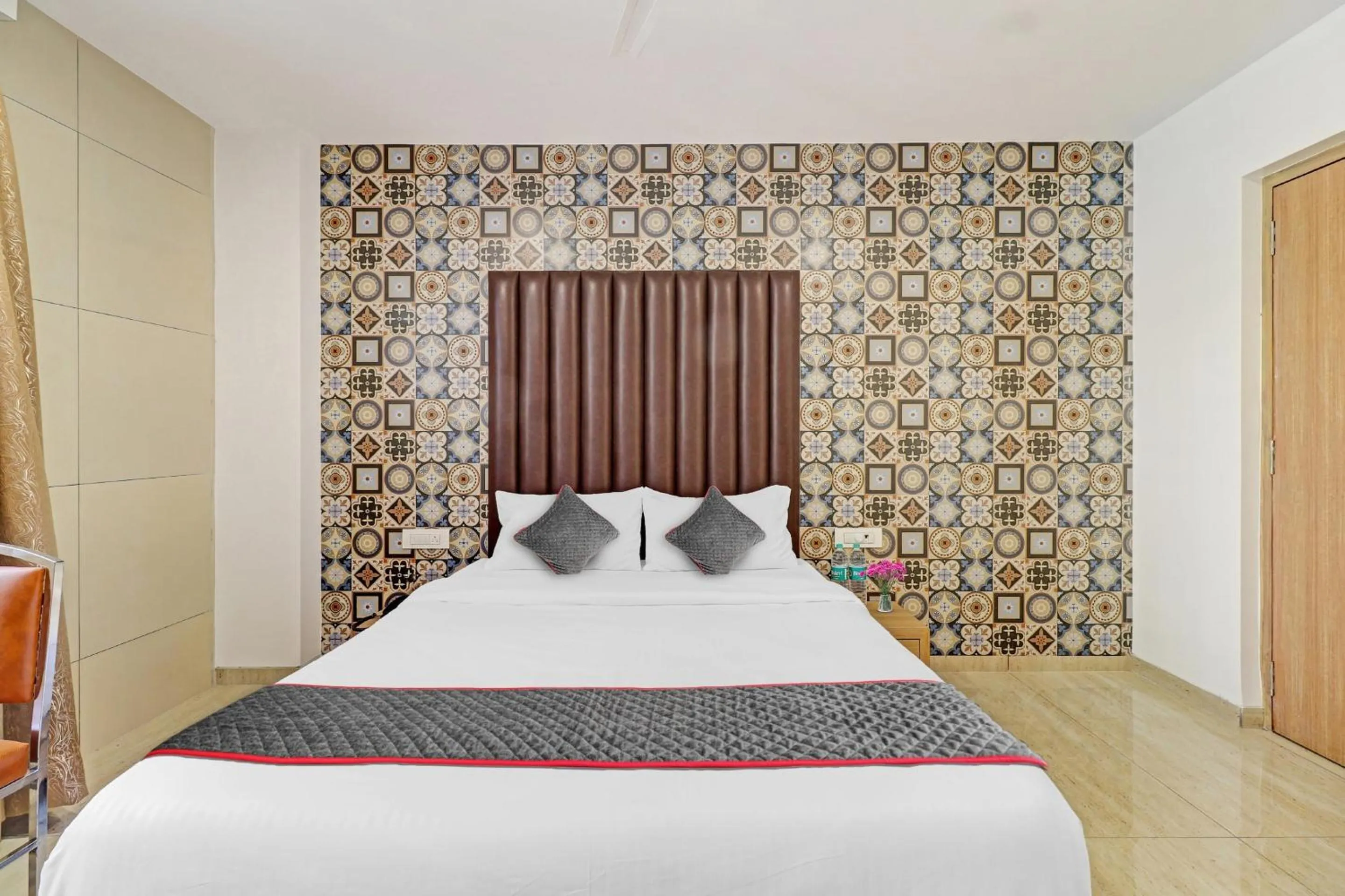 Bedroom, Bed in Townhouse Vandana Residency