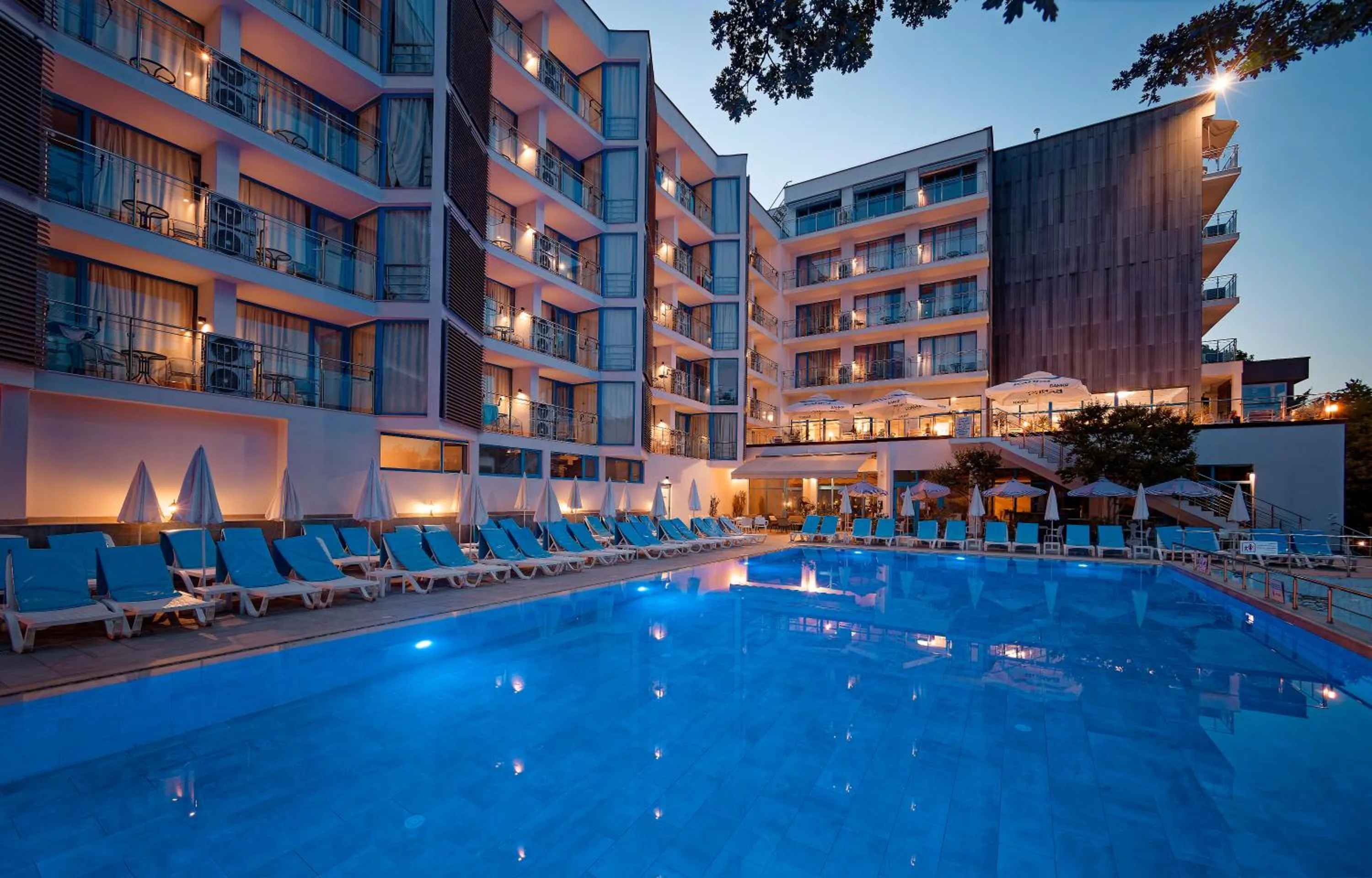 Property building in Hotel Slavey - All Inclusive