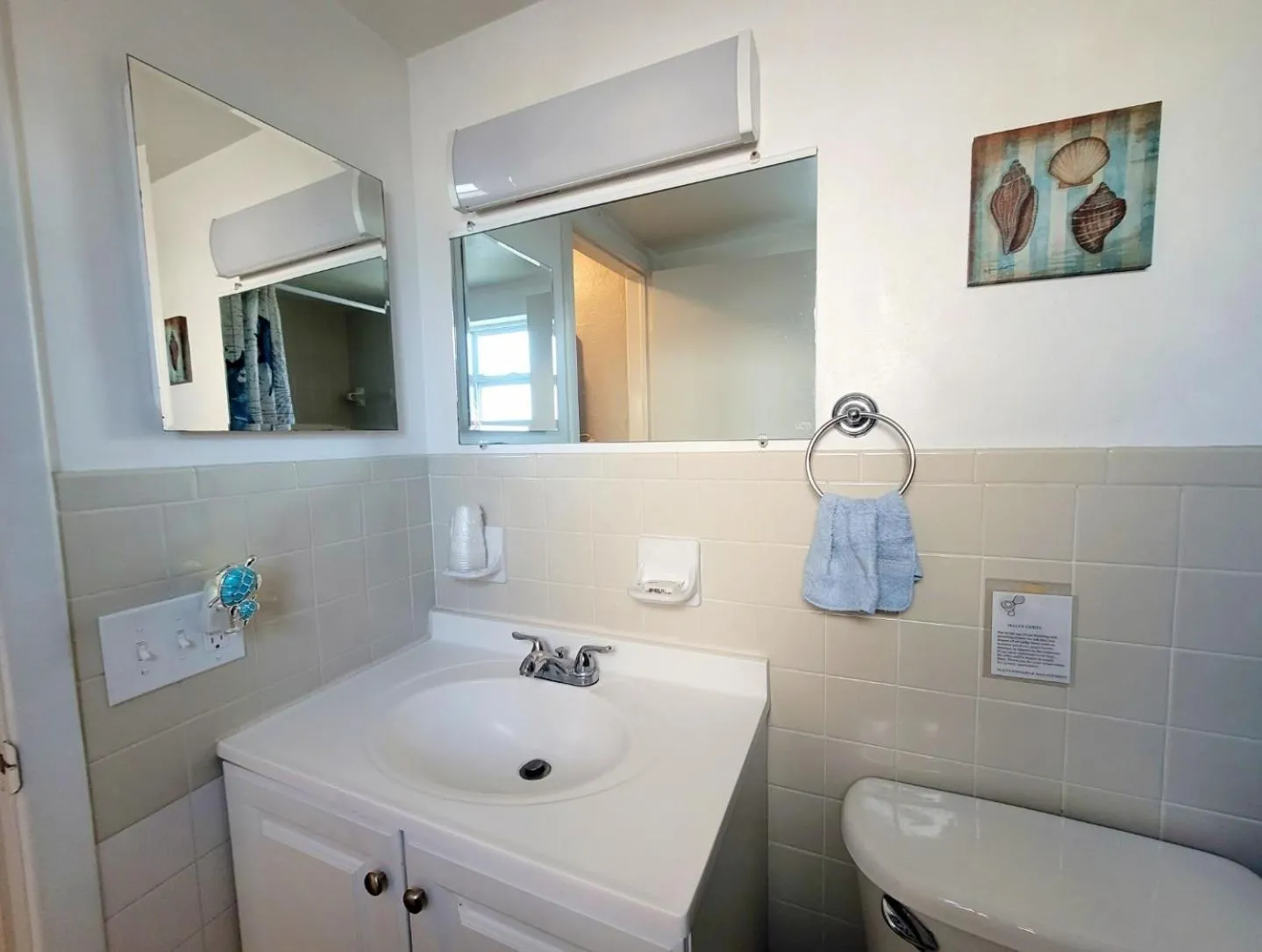 Searenity, Waterside studio in the heart of Treasure Island, walk to beach