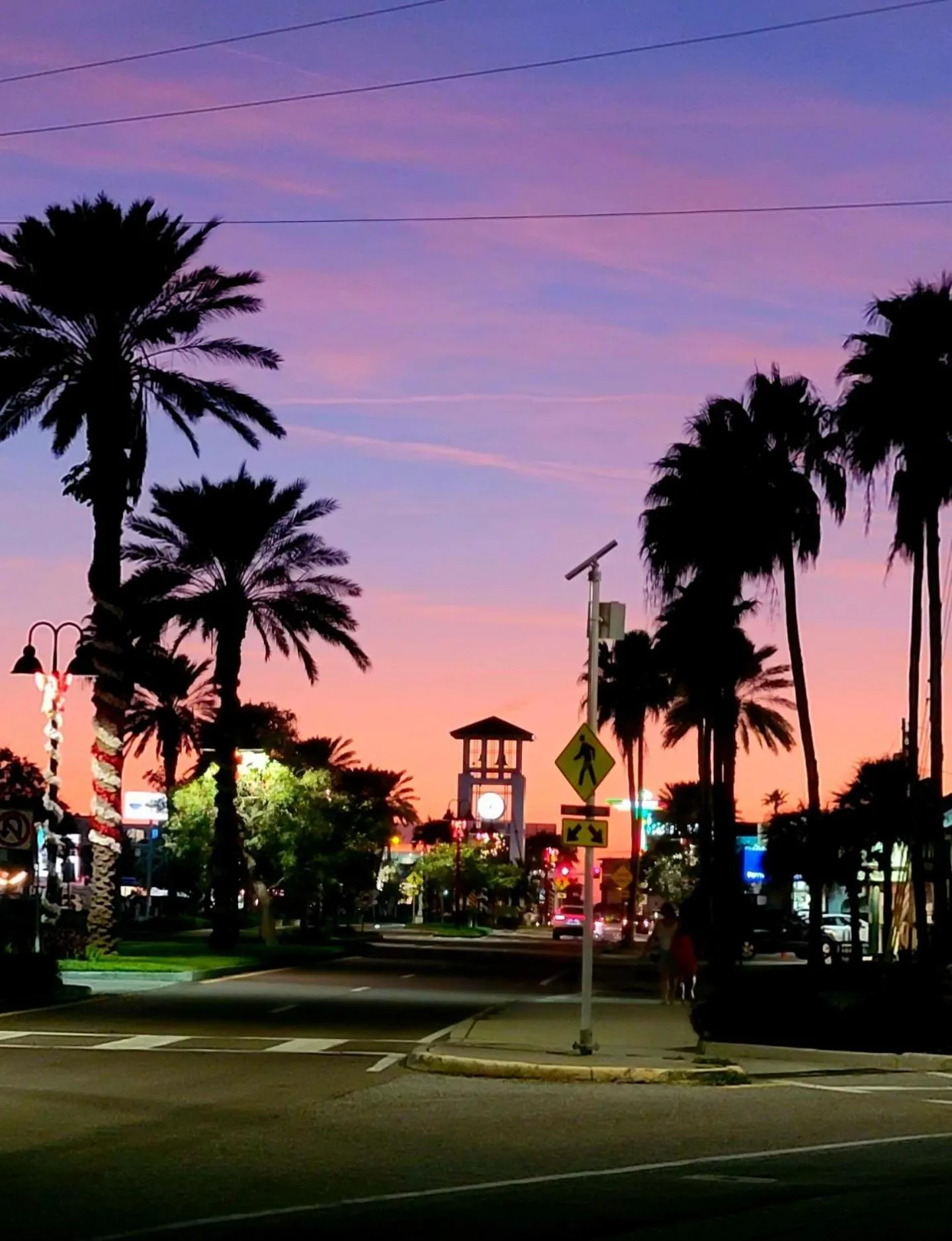 Searenity, Waterside studio in the heart of Treasure Island, walk to beach