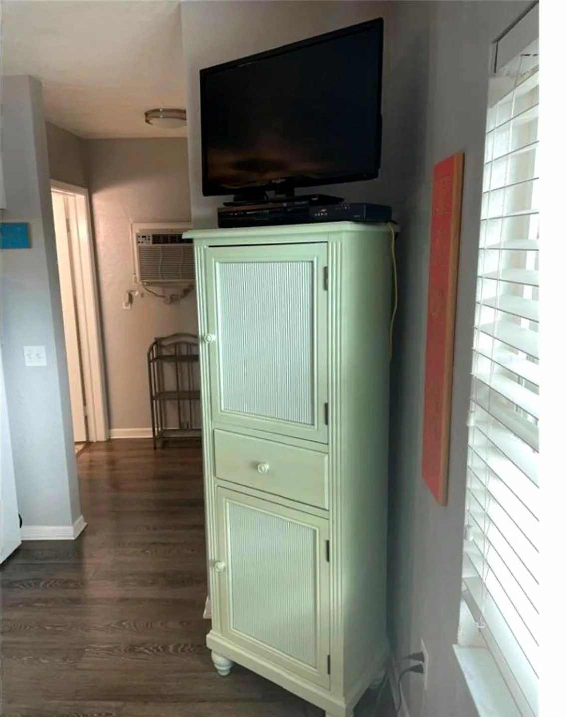 Searenity, Waterside studio in the heart of Treasure Island, walk to beach