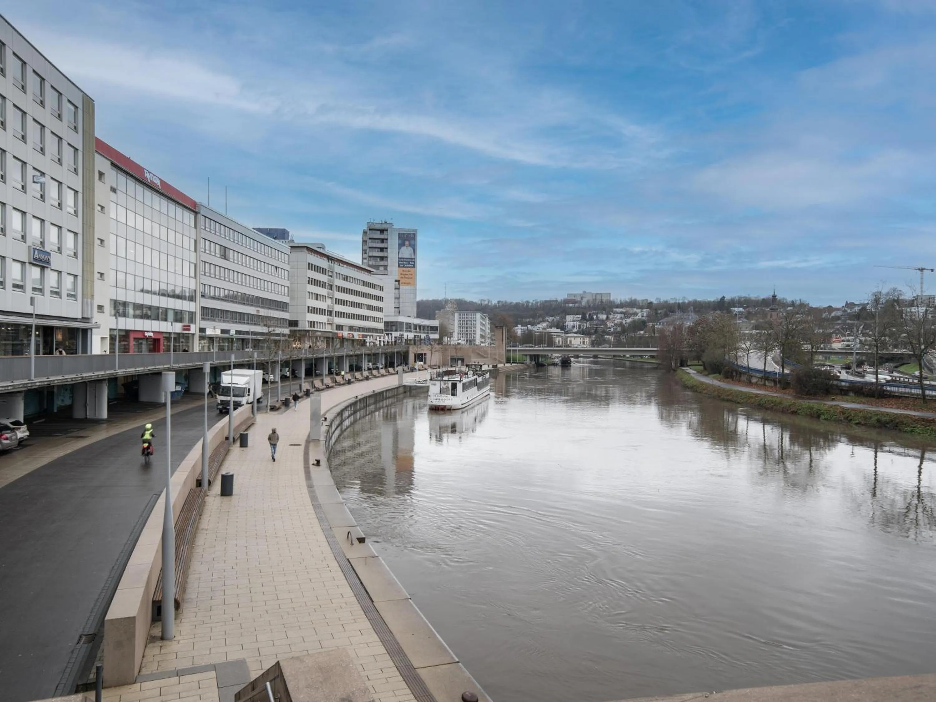 Neighbourhood in Limehome Saarbrücken Berliner Promenade