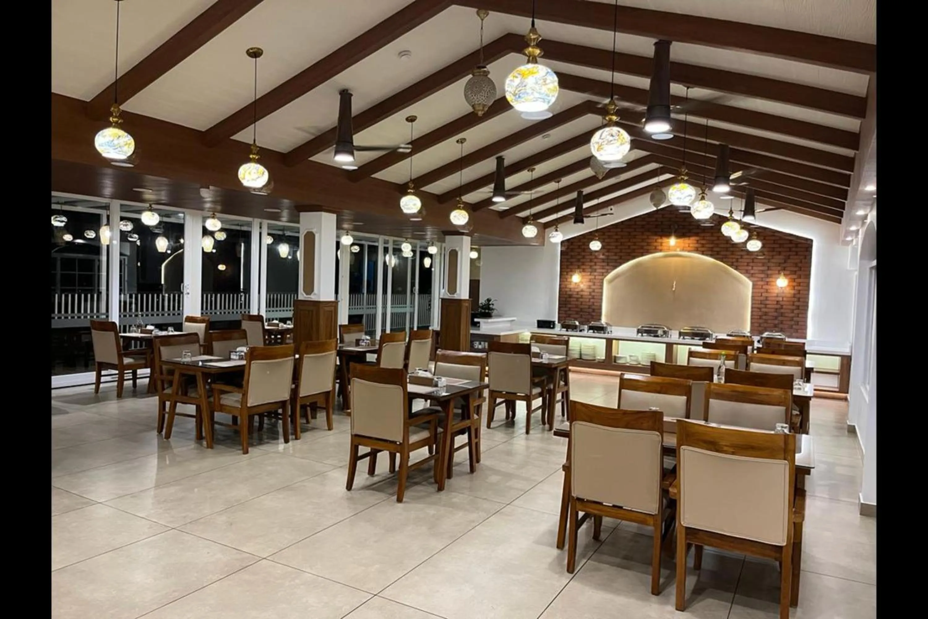 Restaurant/places to eat in British County Resorts