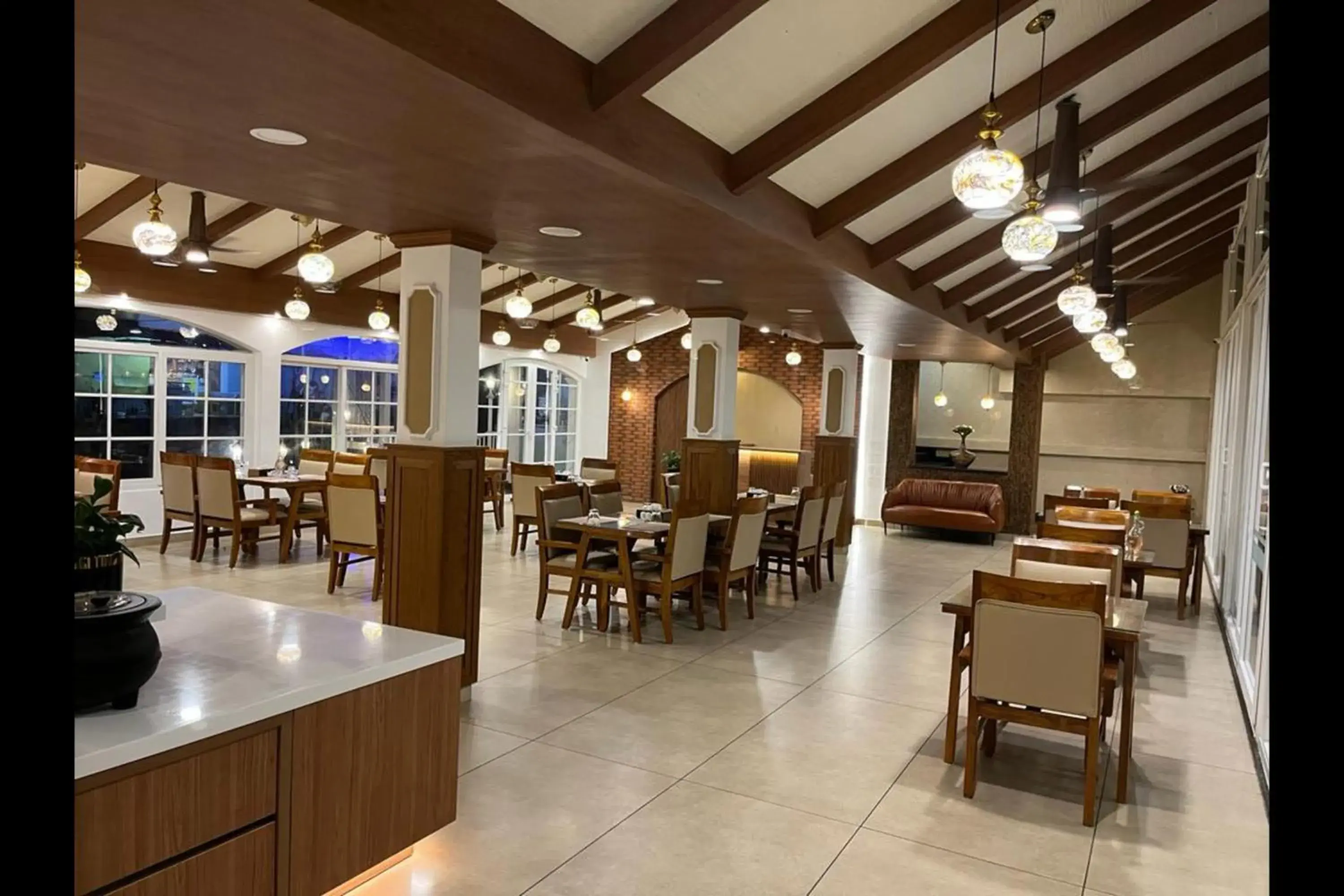 Restaurant/places to eat in British County Resorts Restaurant/places to eat in British County Resorts