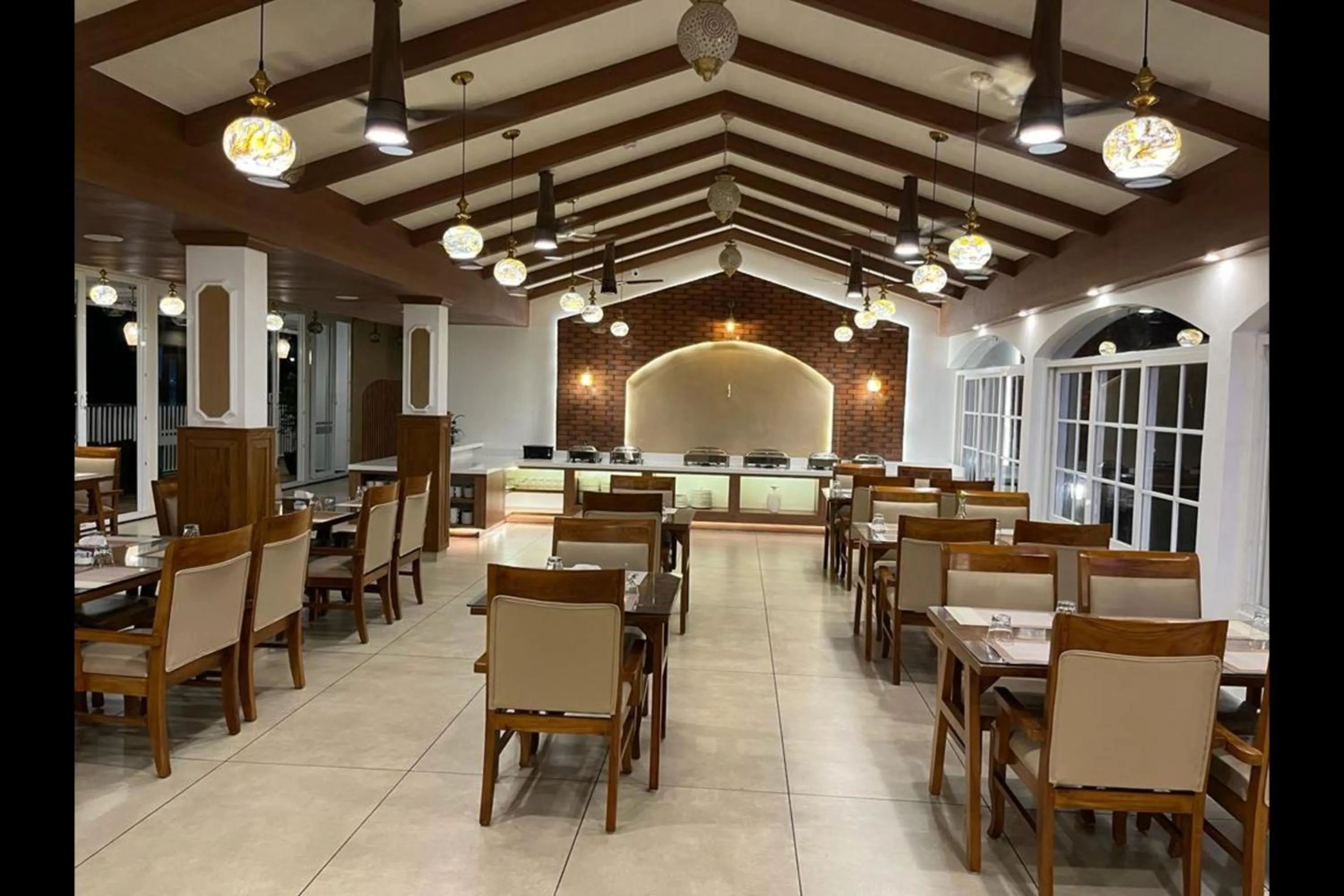 Restaurant/places to eat in British County Resorts