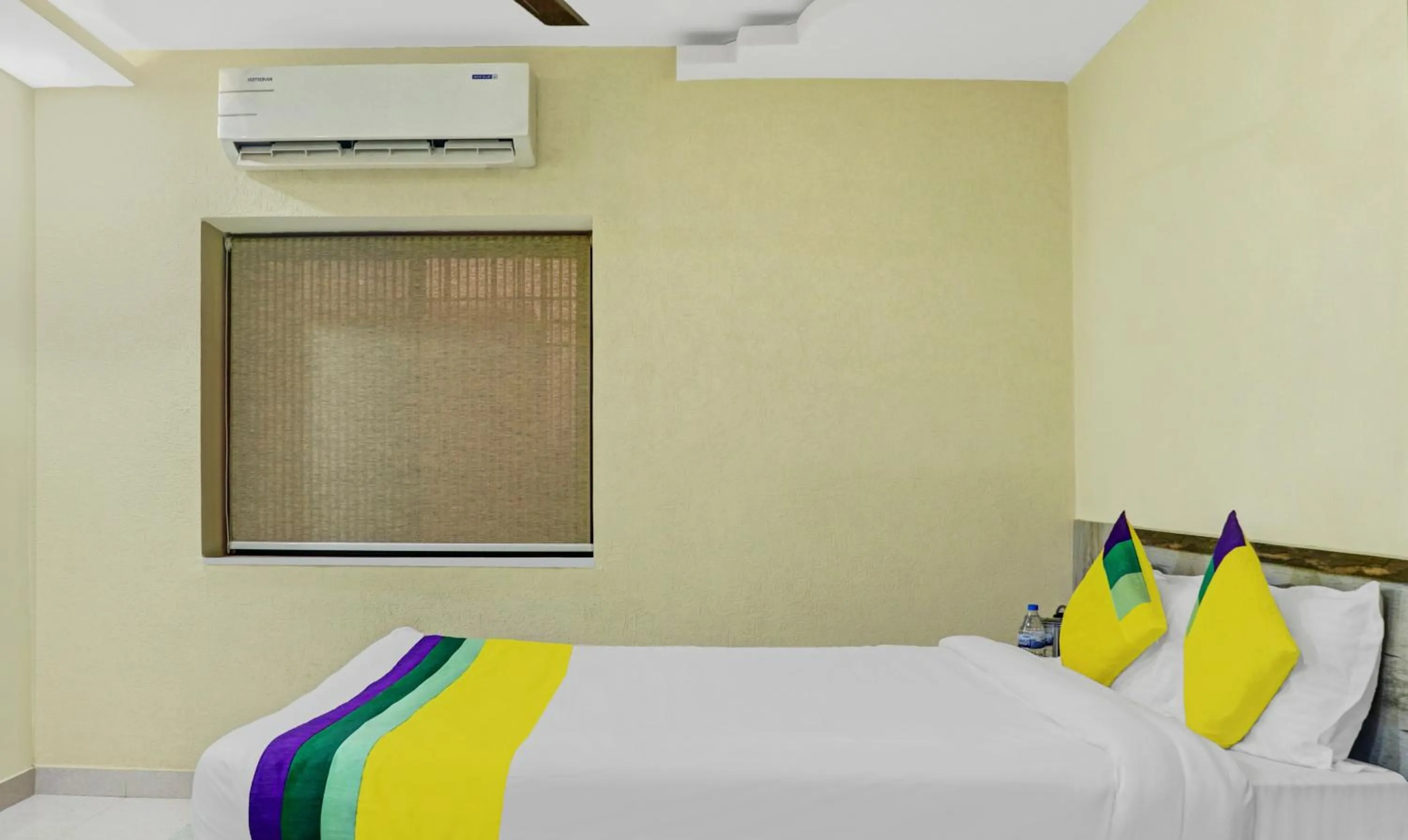 Bedroom, Bed in Itsy Hotels Cradle Regency