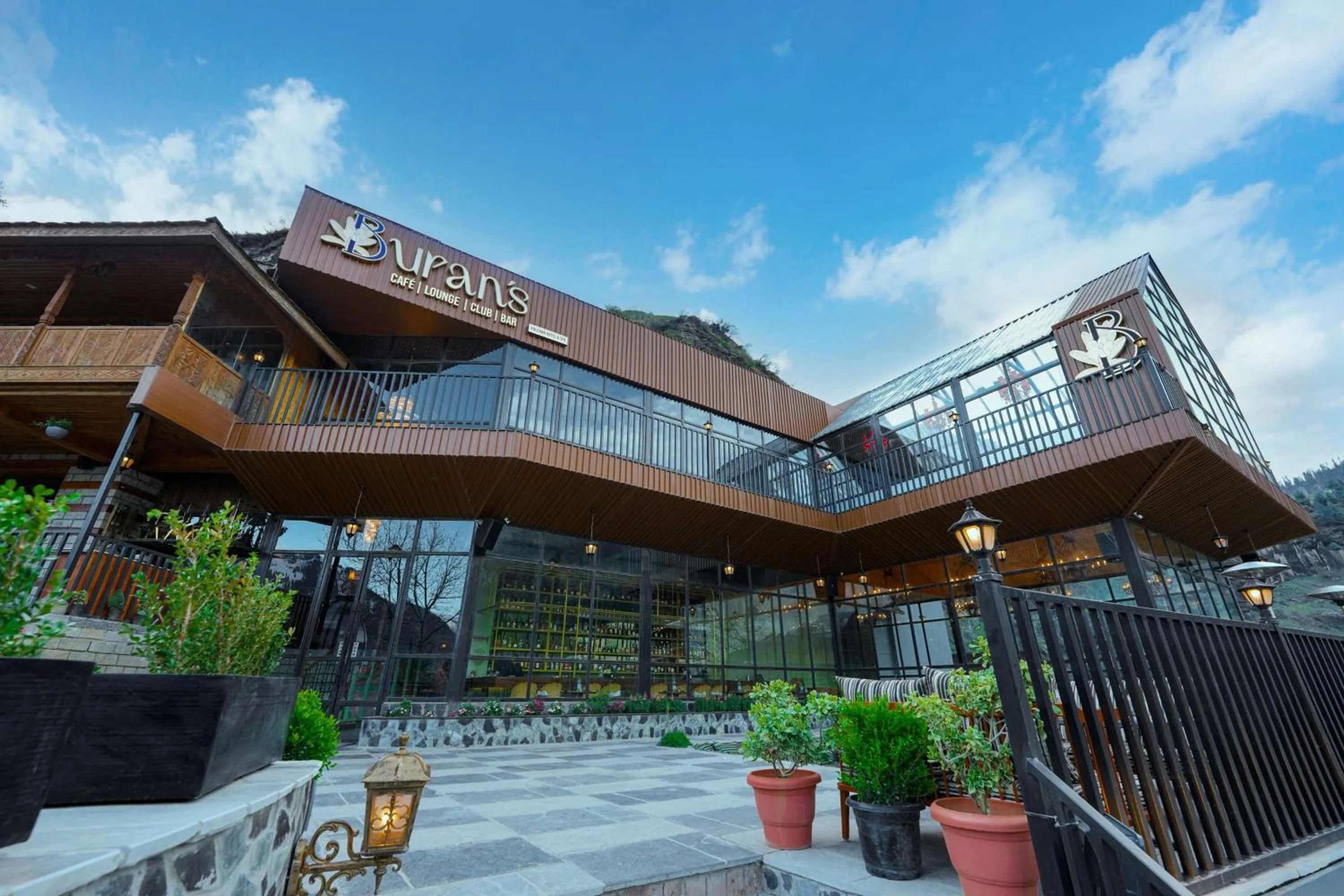 Lounge or bar in Palchan Hotel & Spa - A member of Radisson Individuals Retreats