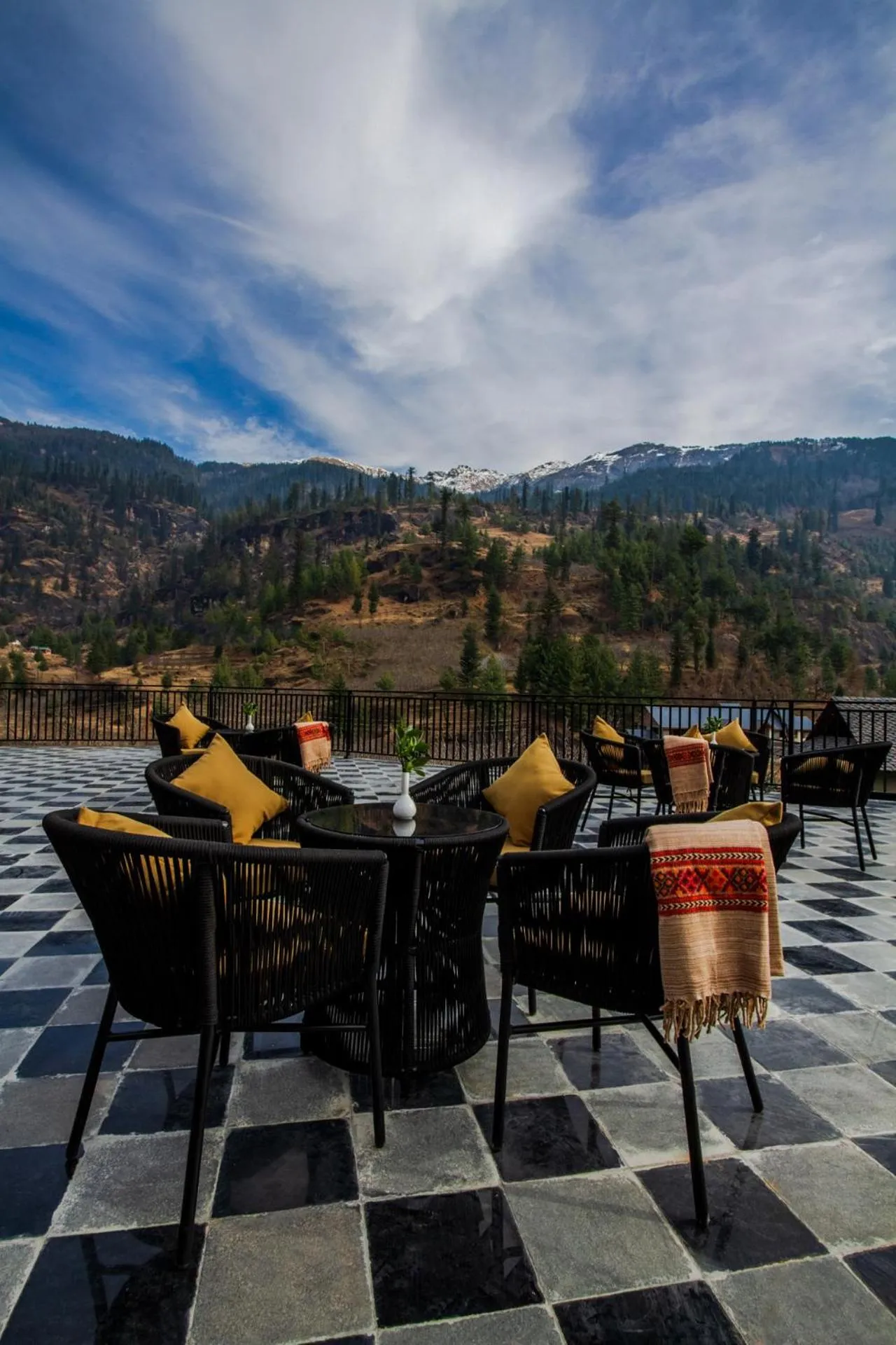 Day in Palchan Hotel & Spa - A member of Radisson Individuals Retreats