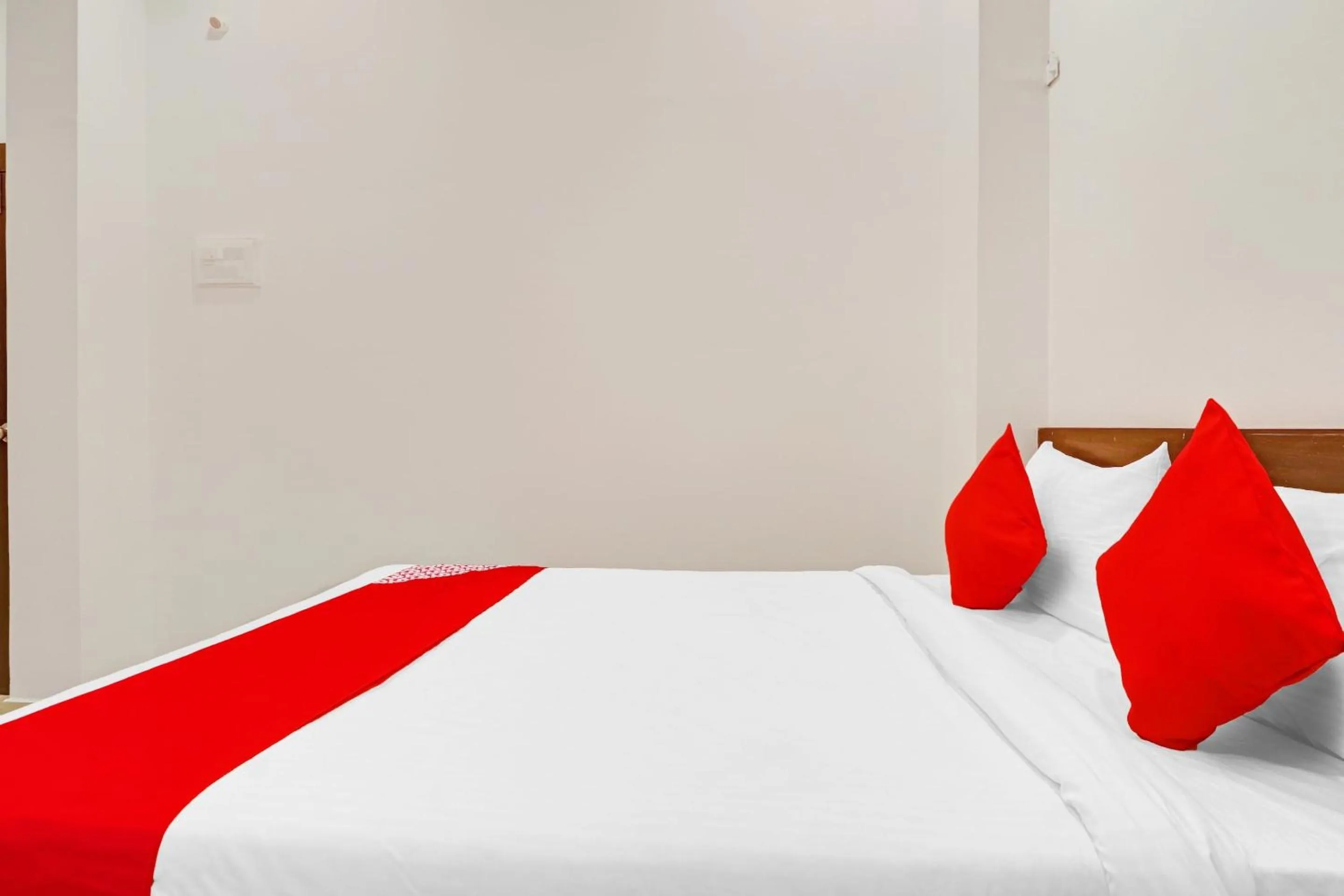 Bedroom, Bed in Hotel O R Square Near LB Nagar Metro Station