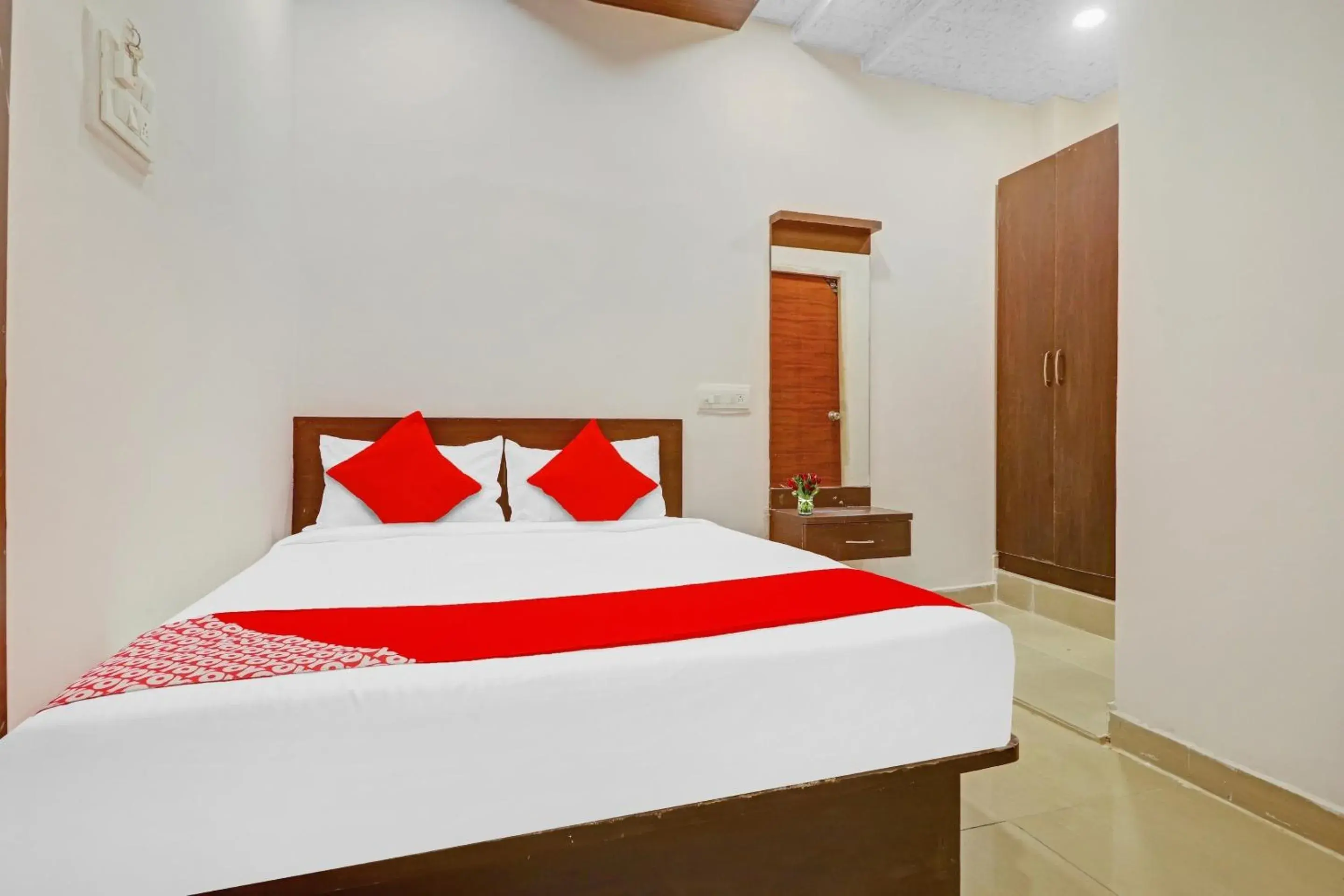 Bedroom, Bed in Hotel O R Square Near LB Nagar Metro Station Bedroom, Bed in Hotel O R Square Near LB Nagar Metro Station