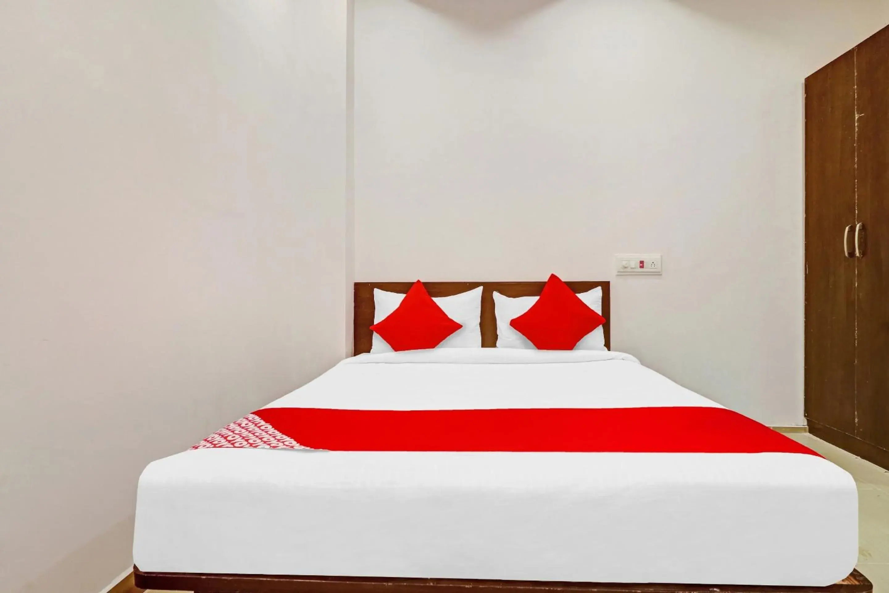 Bedroom, Bed in Hotel O R Square Near LB Nagar Metro Station Bedroom, Bed in Hotel O R Square Near LB Nagar Metro Station