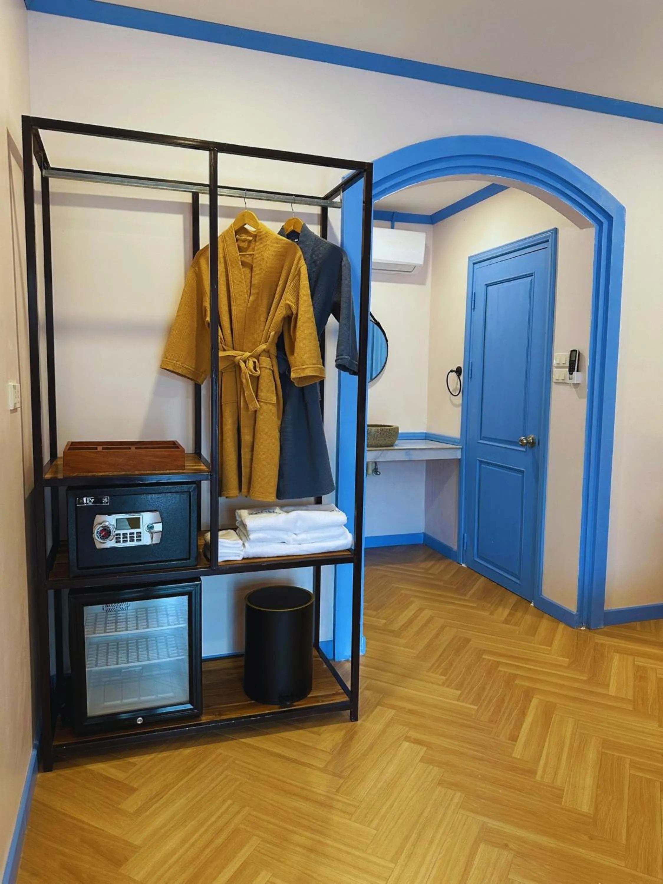 safe in Sadakham Hotel