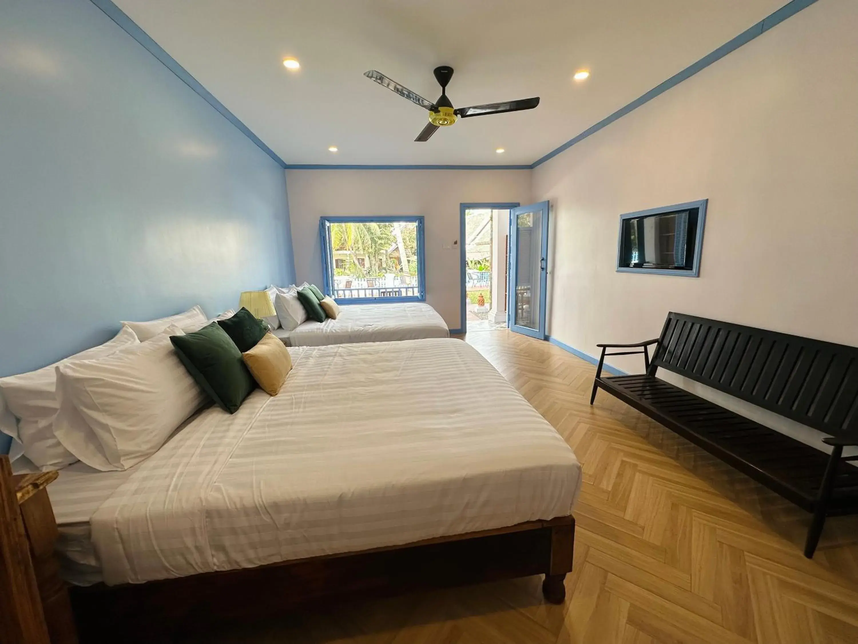 Family Room with Garden View in Sadakham Hotel Family Room with Garden View in Sadakham Hotel