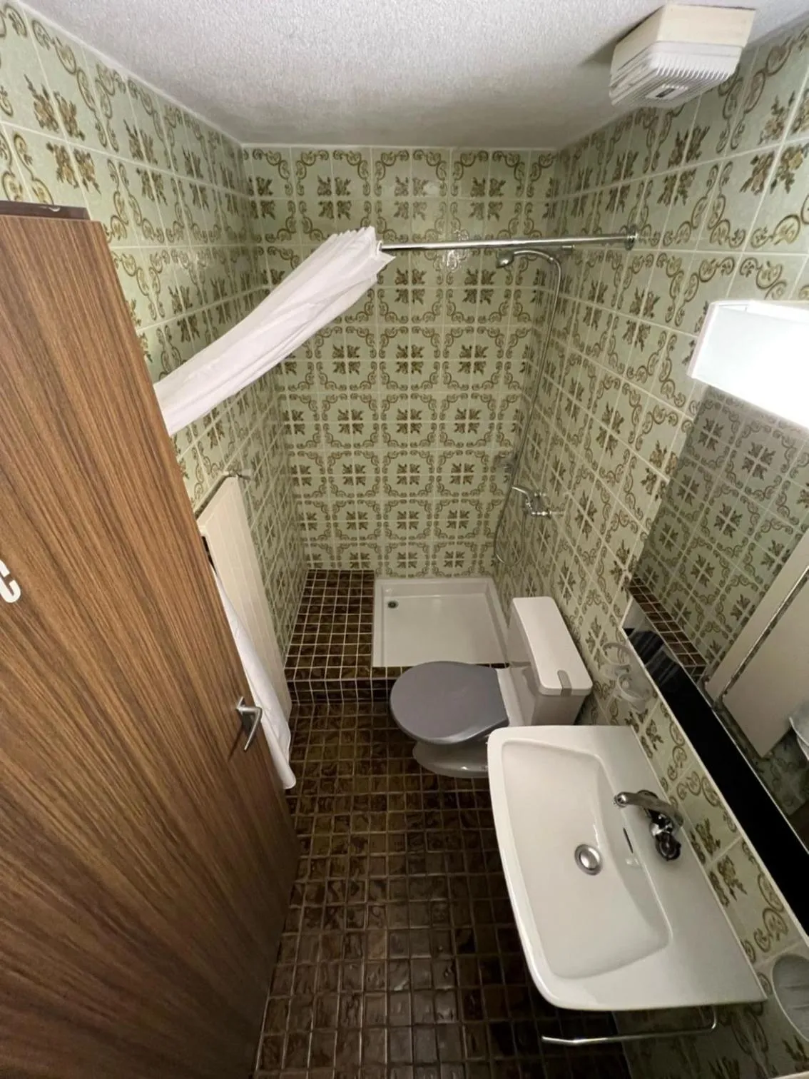 Toilet in Hotel Péz Ault