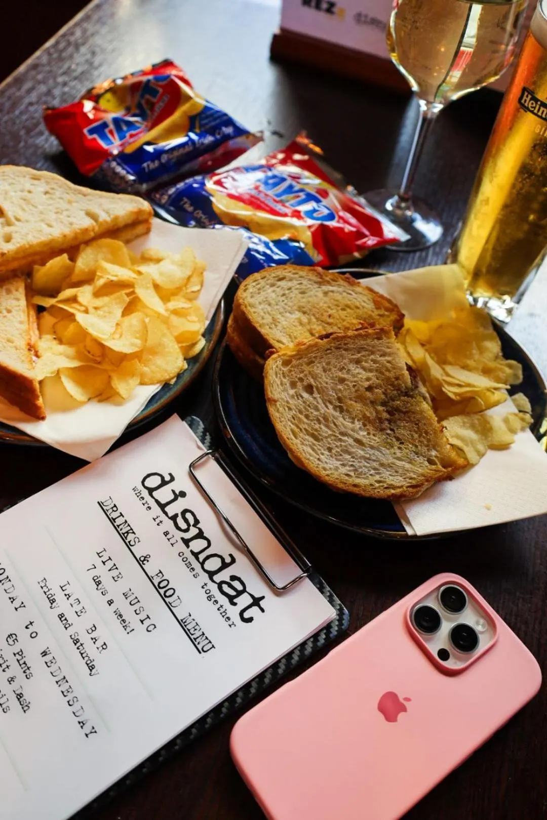 REZz Temple Bar, Dublin